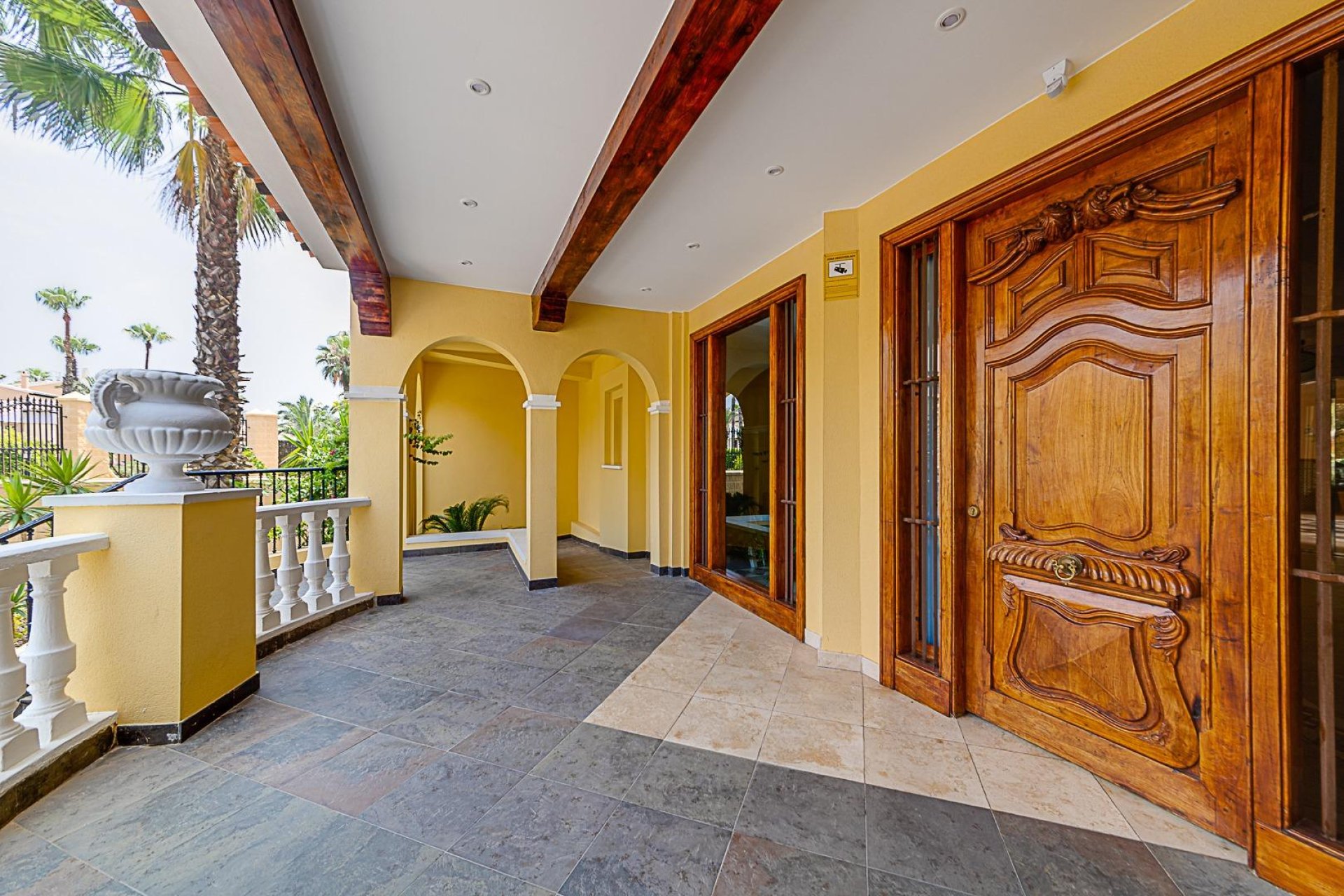 Resale - Apartamento - Torrevieja - Playa de los Locos