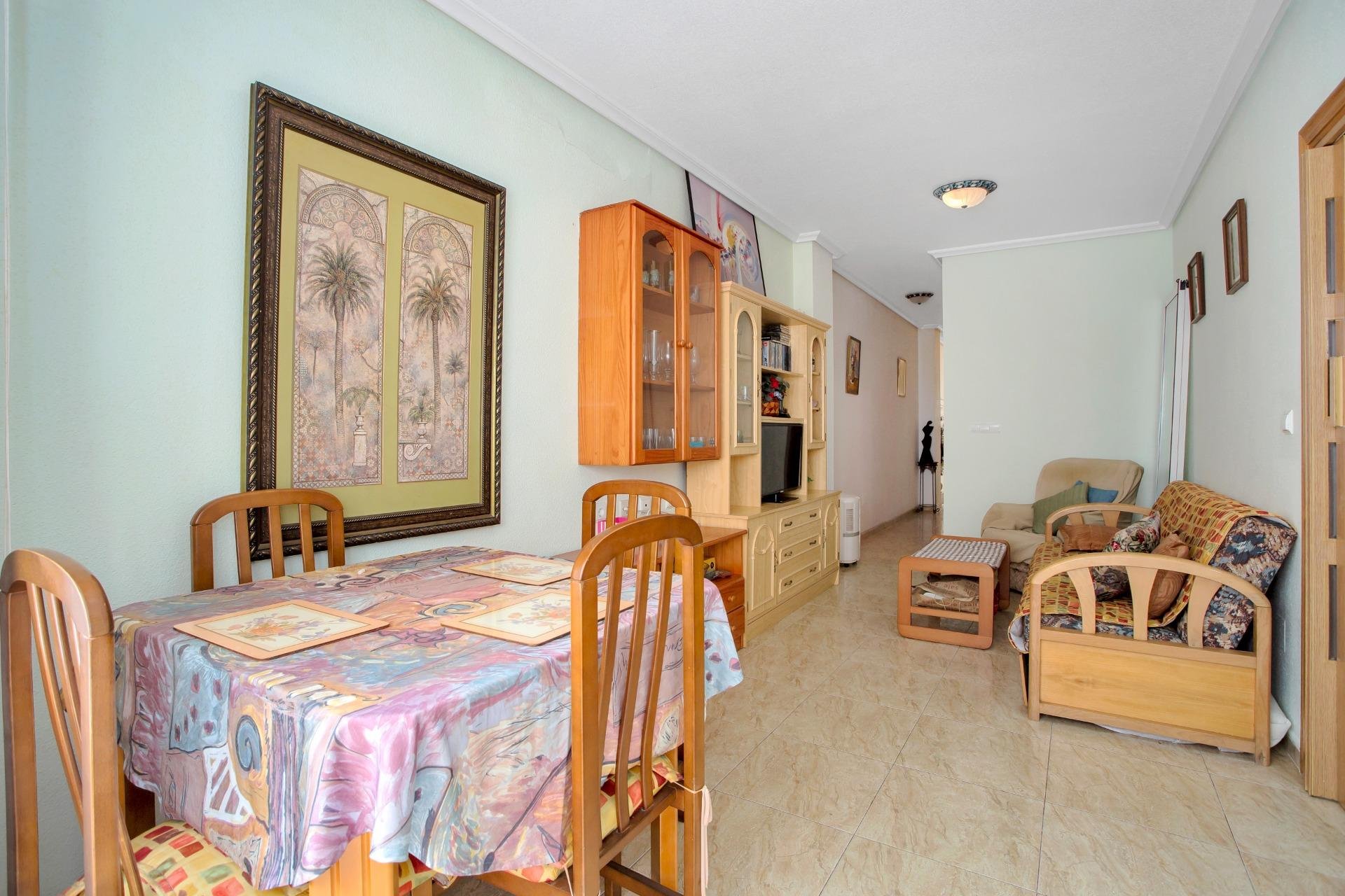 Resale - Apartamento - Torrevieja - Playa de los Locos