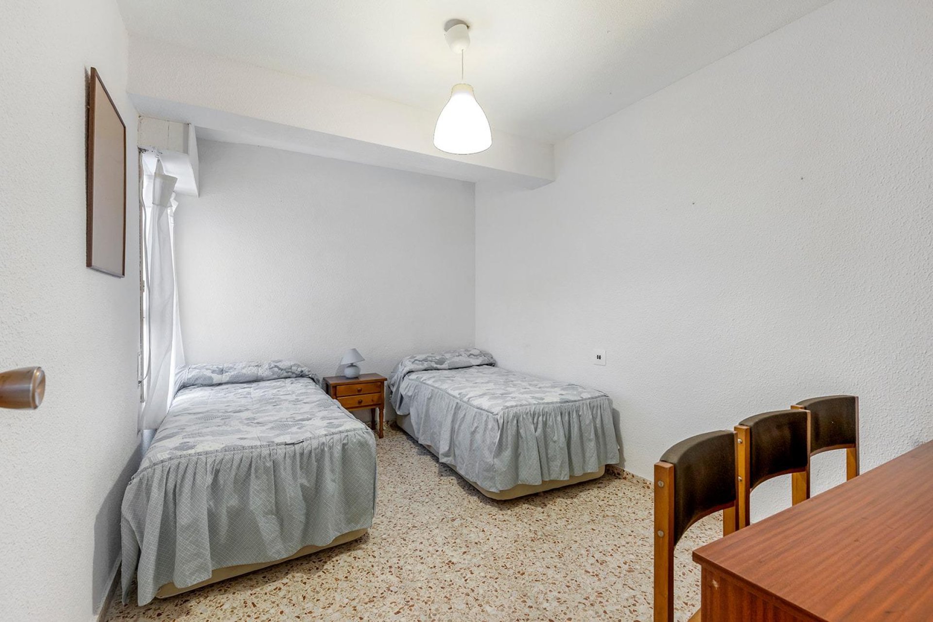 Resale - Apartamento - Torrevieja - Playa de los Locos