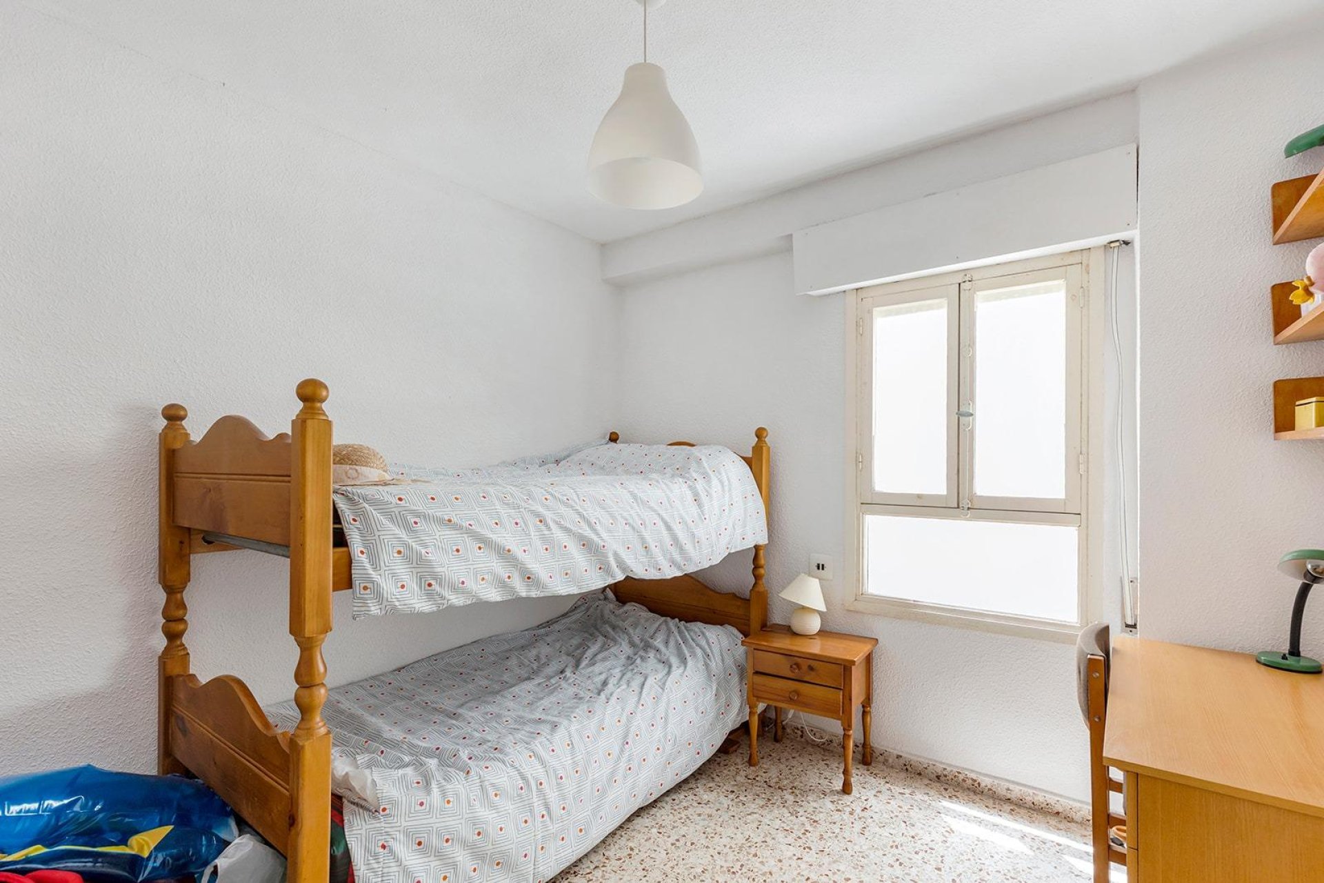 Resale - Apartamento - Torrevieja - Playa de los Locos