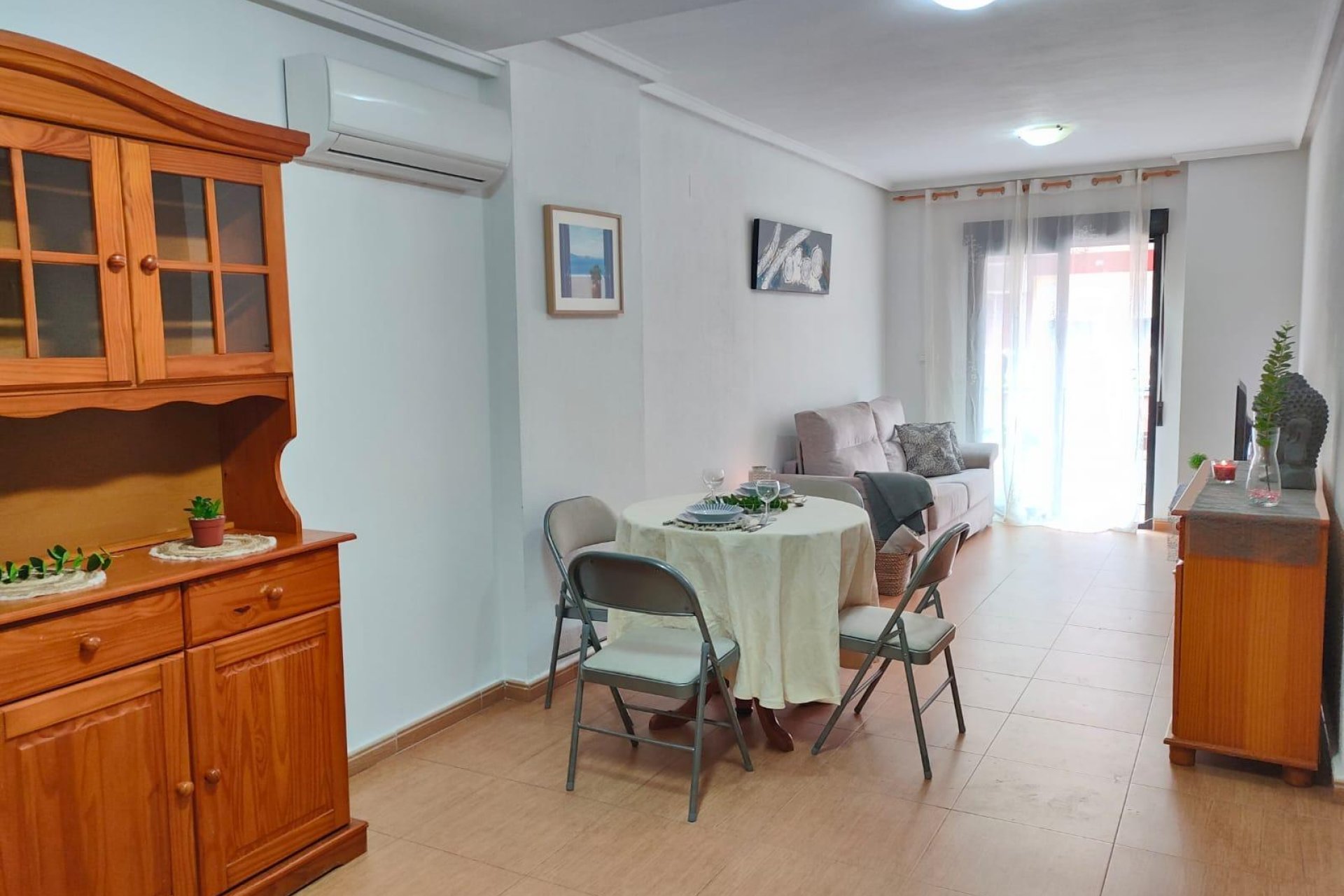 Resale - Apartamento - Torrevieja - Playa de los Locos