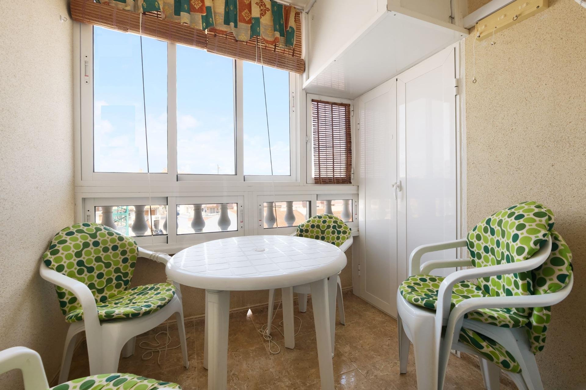 Resale - Apartamento - Torrevieja - Playa de los Locos