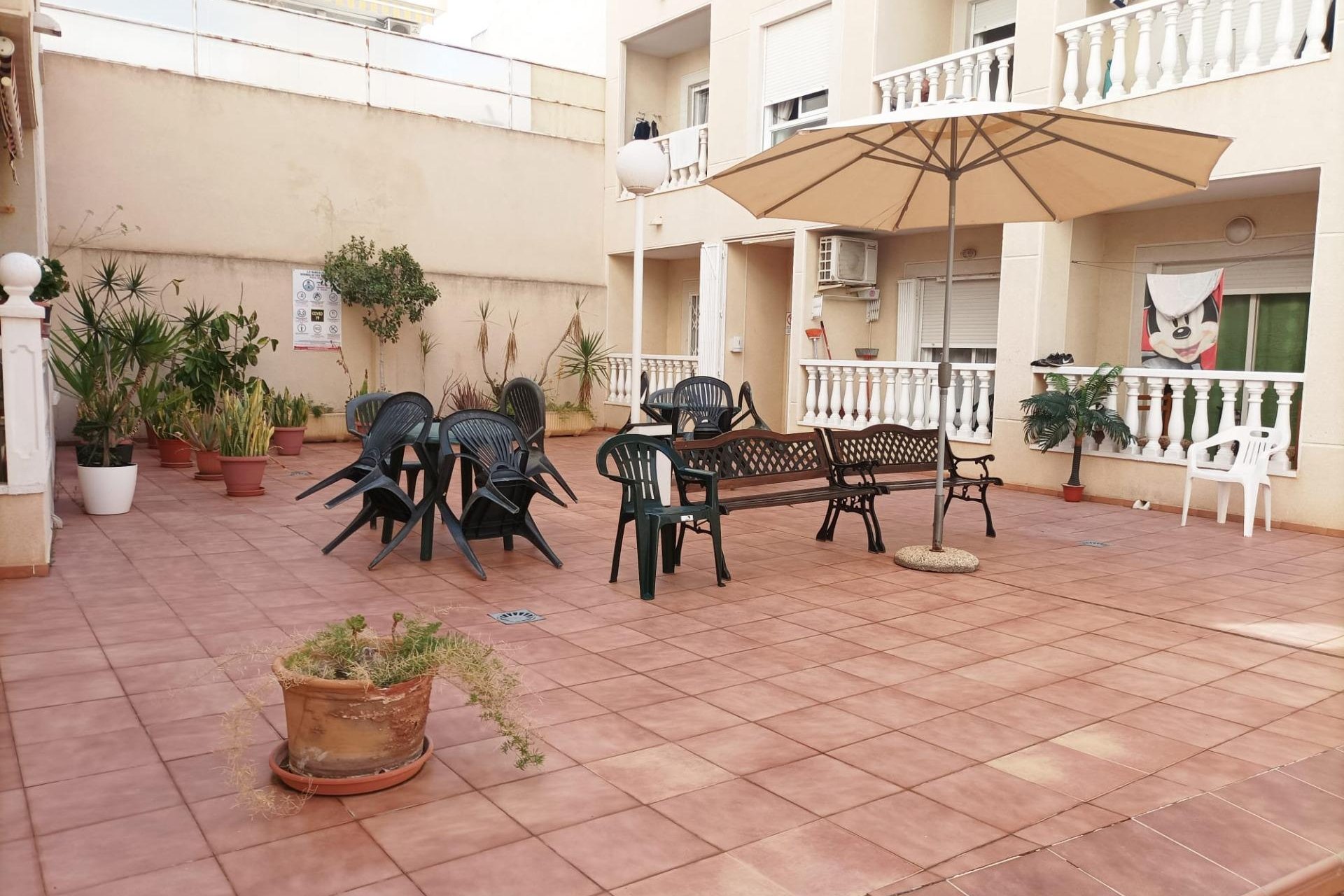 Resale - Apartamento - Torrevieja - Playa de los Locos