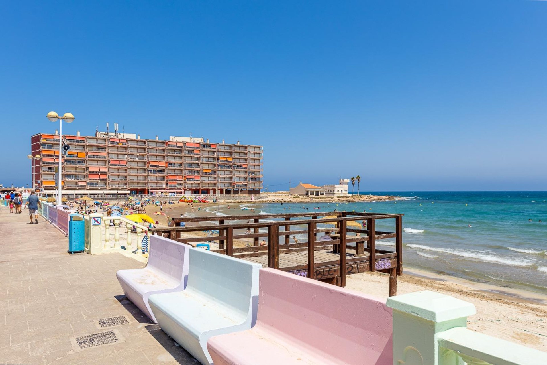 Resale - Apartamento - Torrevieja - Playa de los Locos