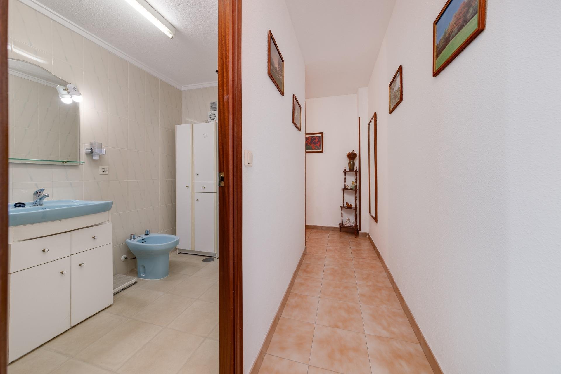 Resale - Apartamento - Torrevieja - Playa de los Locos