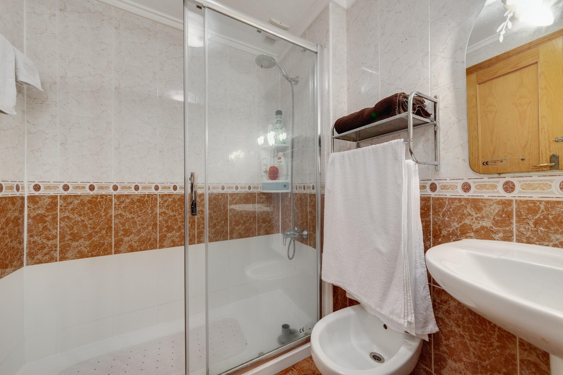 Resale - Apartamento - Torrevieja - Playa de los Locos