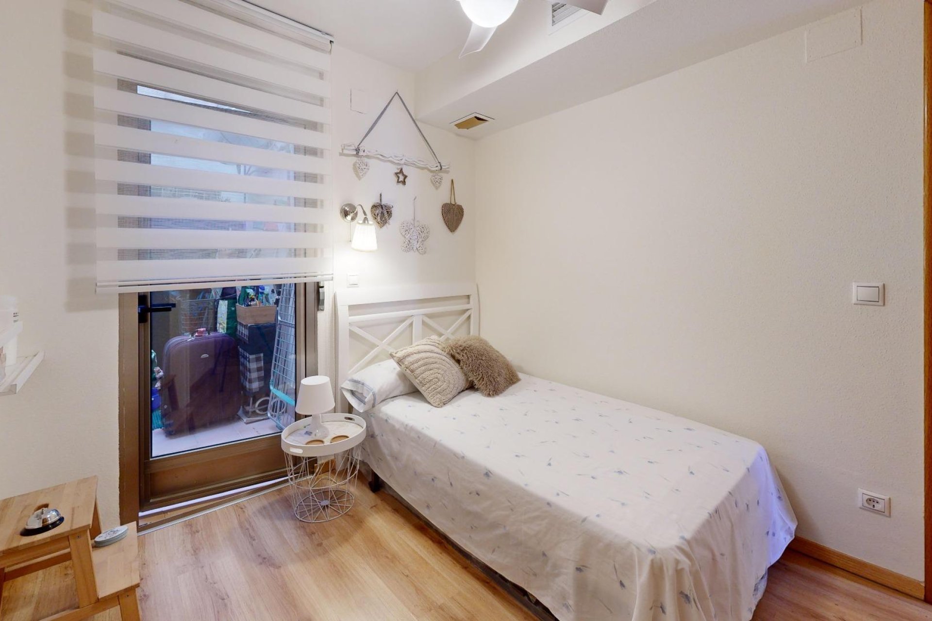 Resale - Apartamento - Torrevieja - Playa de los Locos