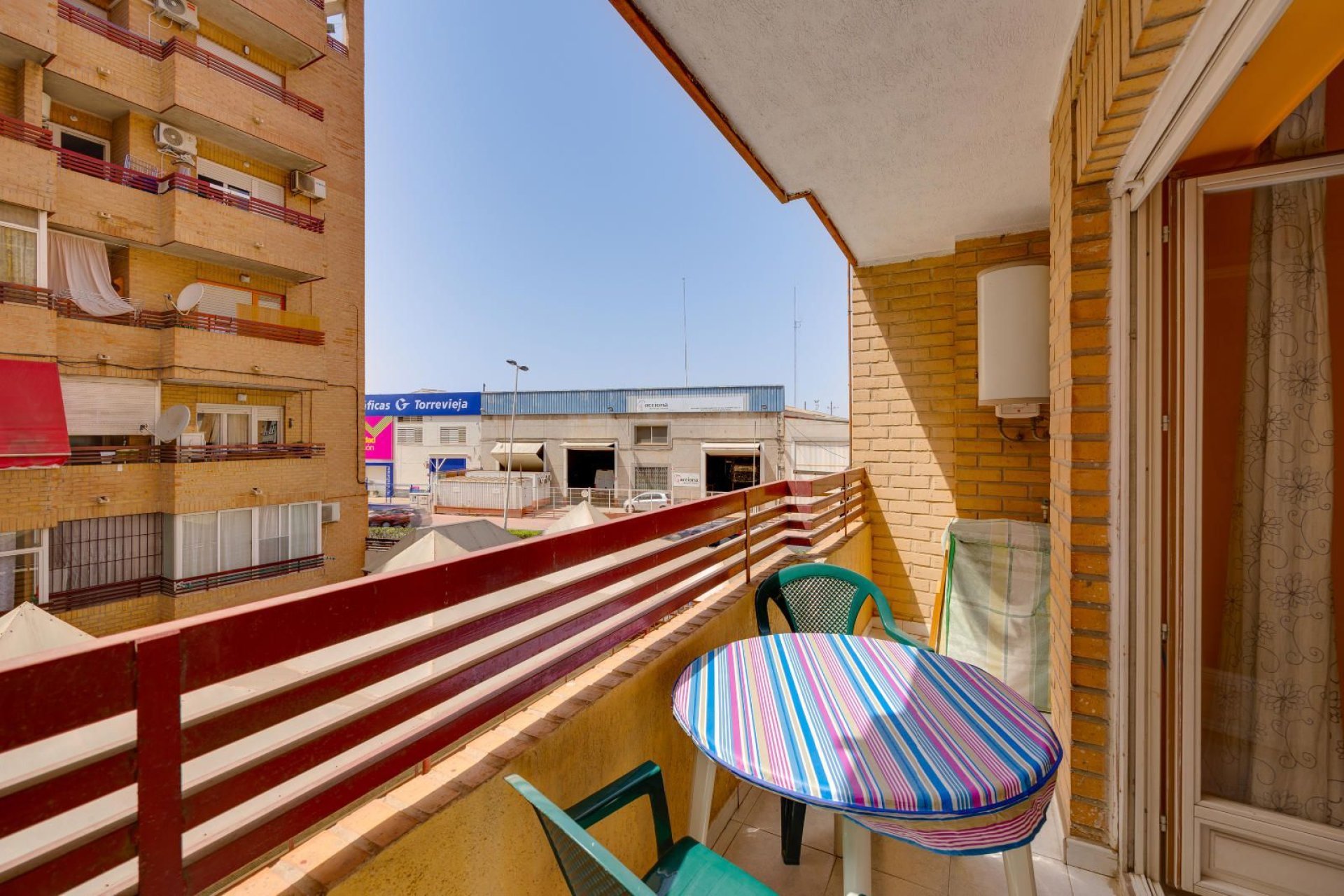 Resale - Apartamento - Torrevieja - Playa de los Locos