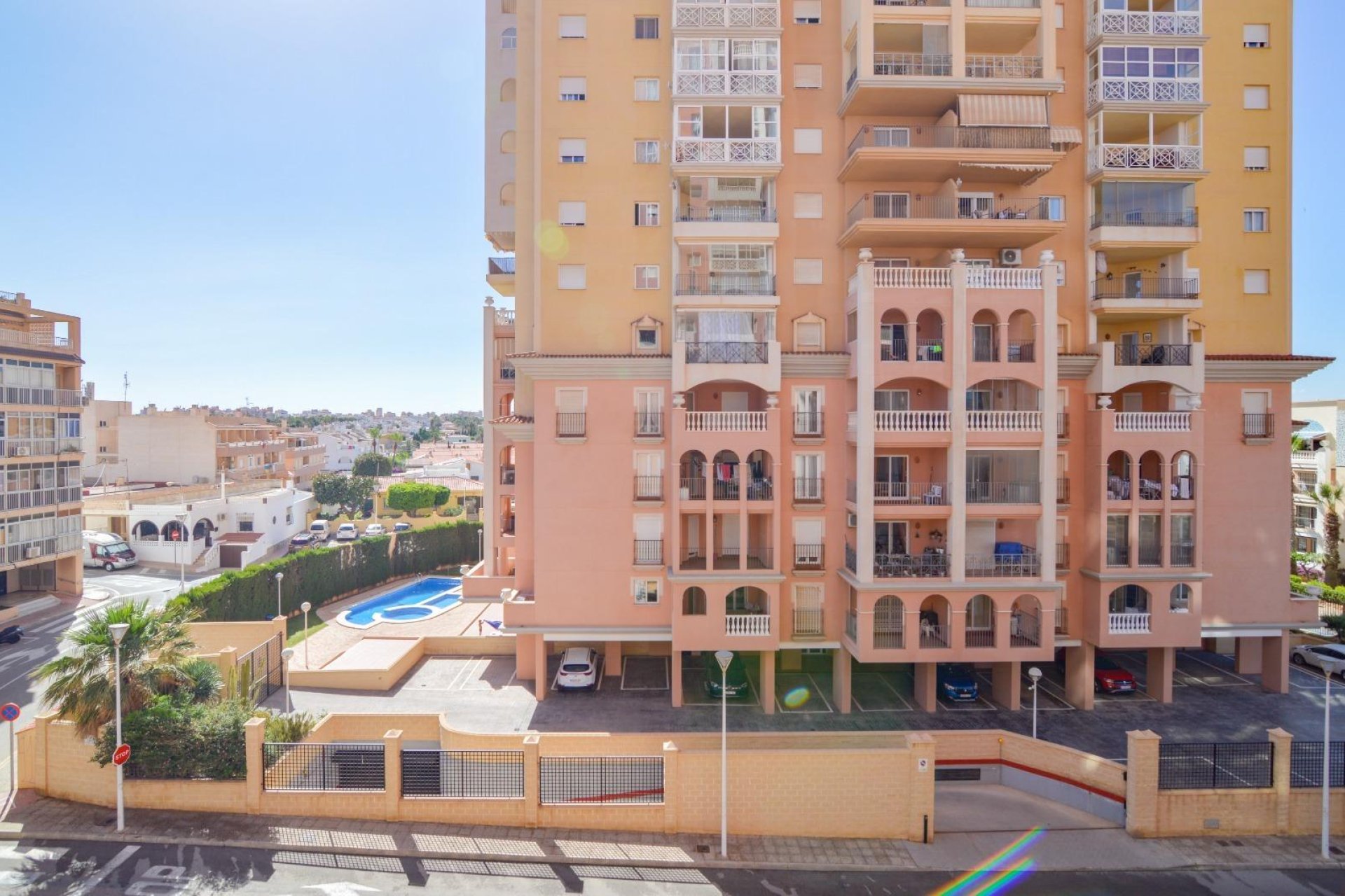 Resale - Apartamento - Torrevieja - Playa de los Locos