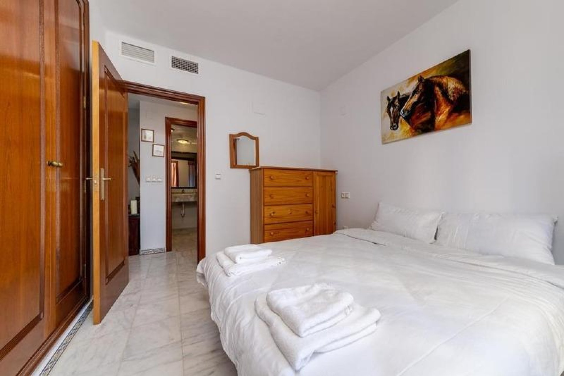 Resale - Apartamento - Torrevieja - Playa de los Locos