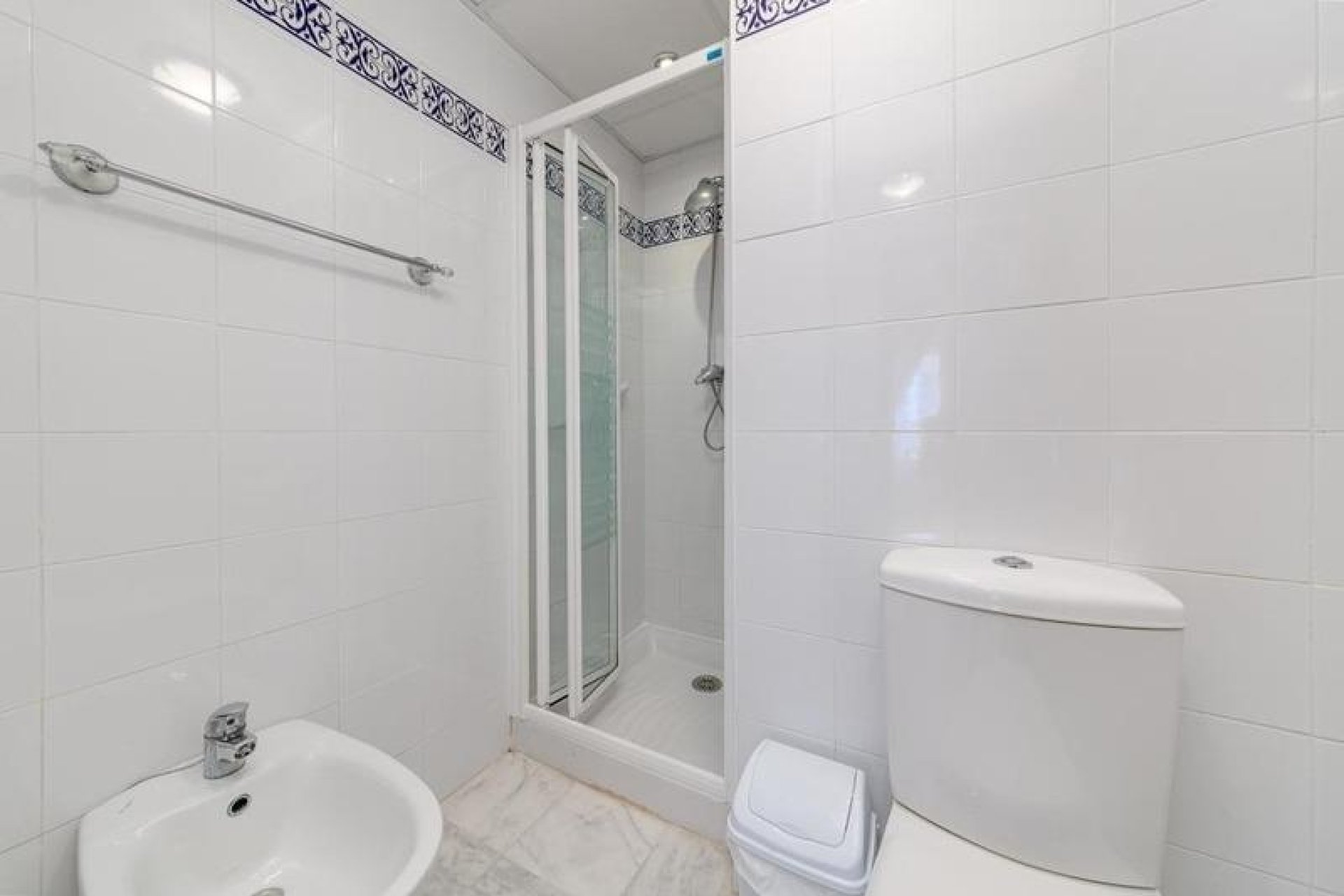 Resale - Apartamento - Torrevieja - Playa de los Locos