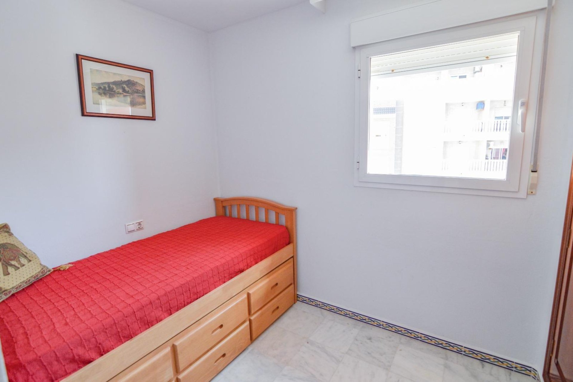 Resale - Apartamento - Torrevieja - Playa de los Locos