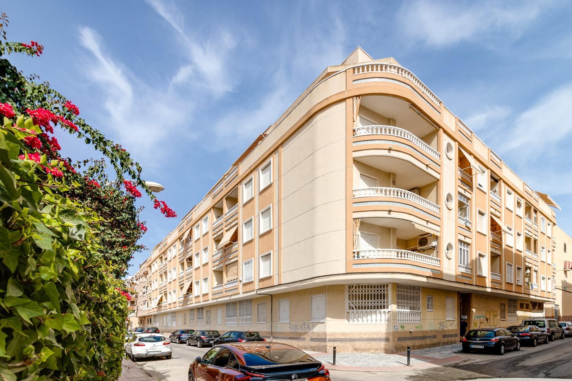 Resale - Apartamento - Torrevieja - Playa de los Locos