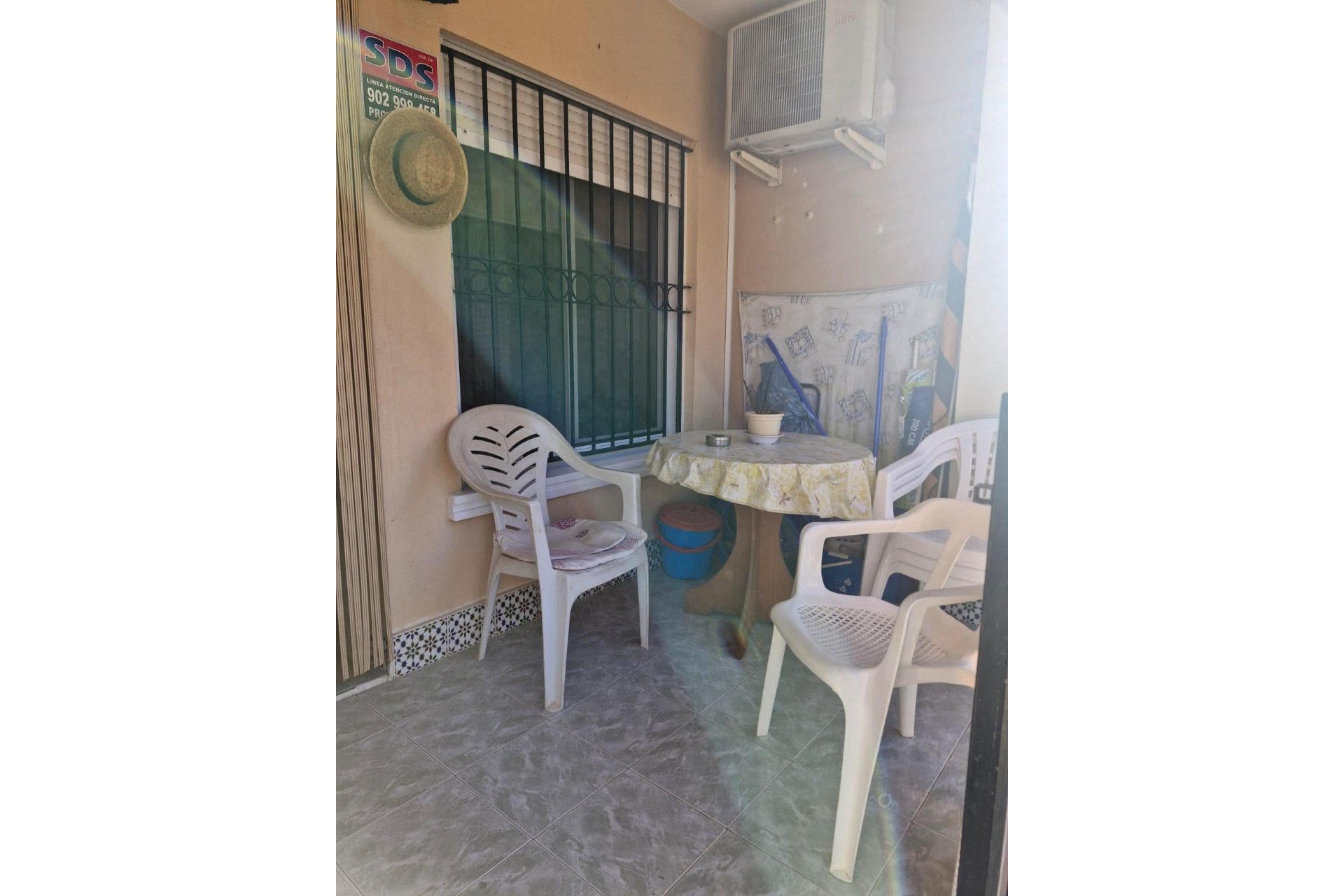 Resale - Apartamento - Torrevieja - Playa de los Naufragos