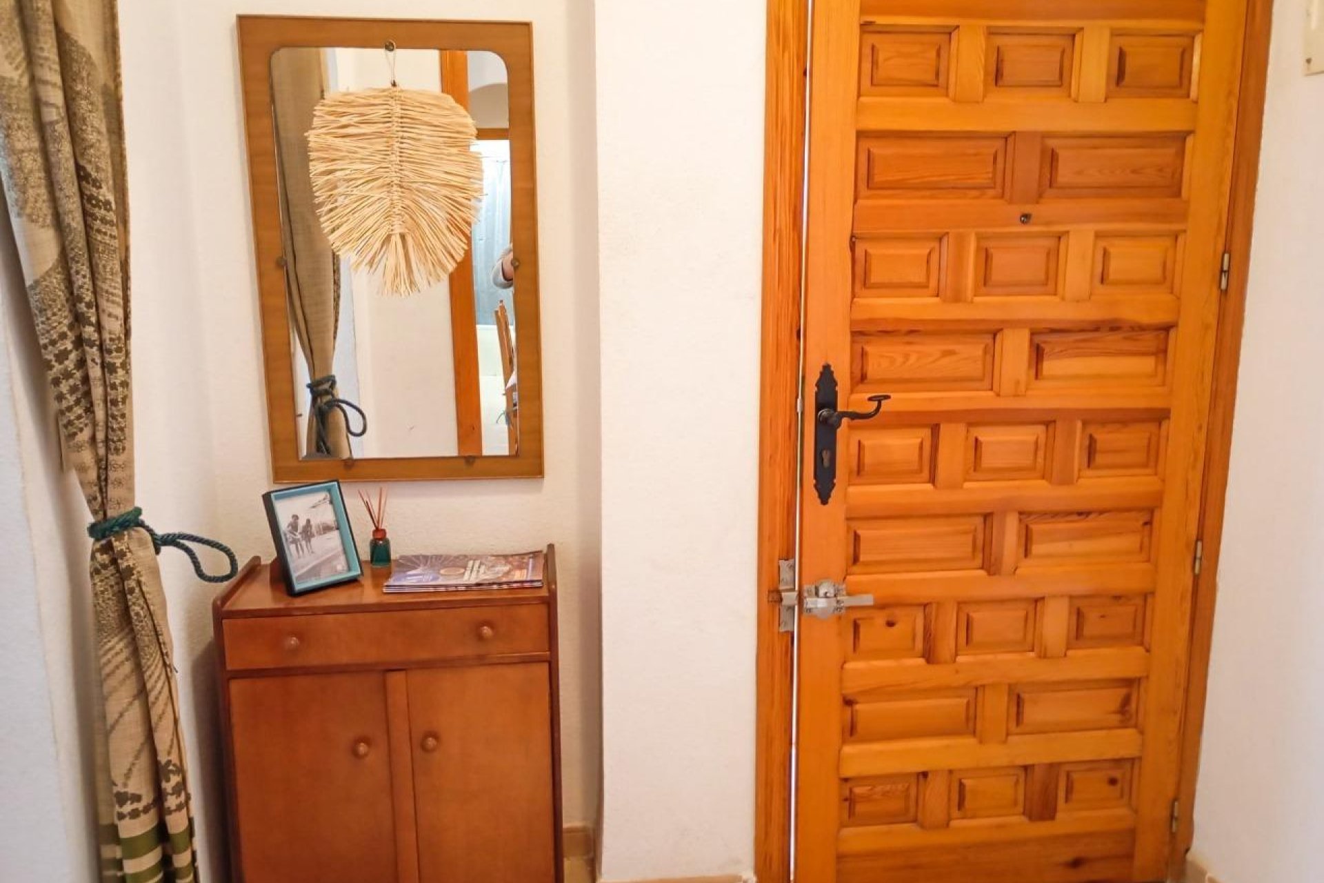 Resale - Apartamento - Torrevieja - Playa de los Naufragos