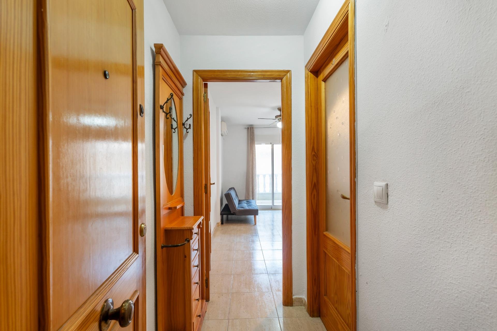 Resale - Apartamento - Torrevieja - Playa del Cura