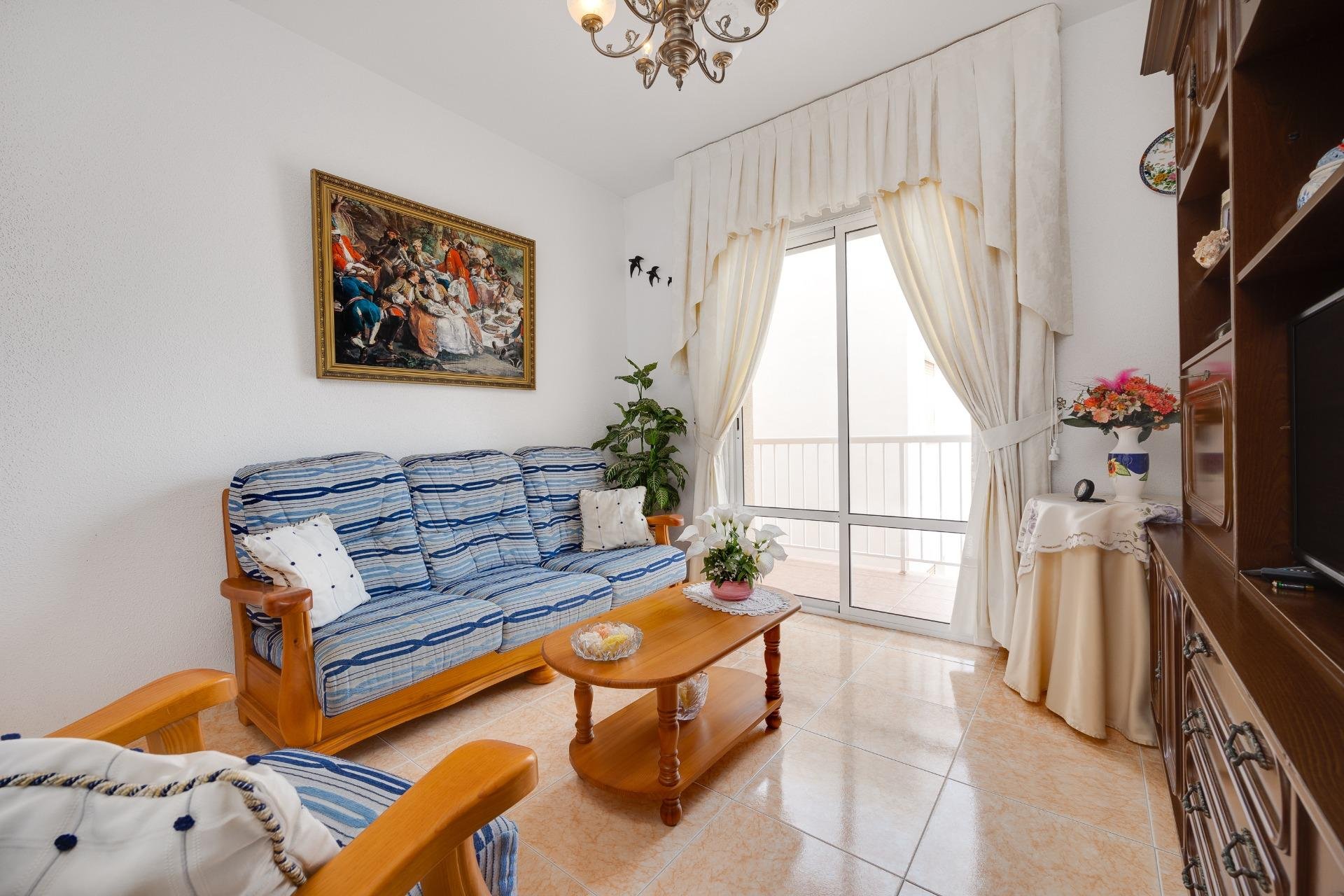 Resale - Apartamento - Torrevieja - Playa del Cura