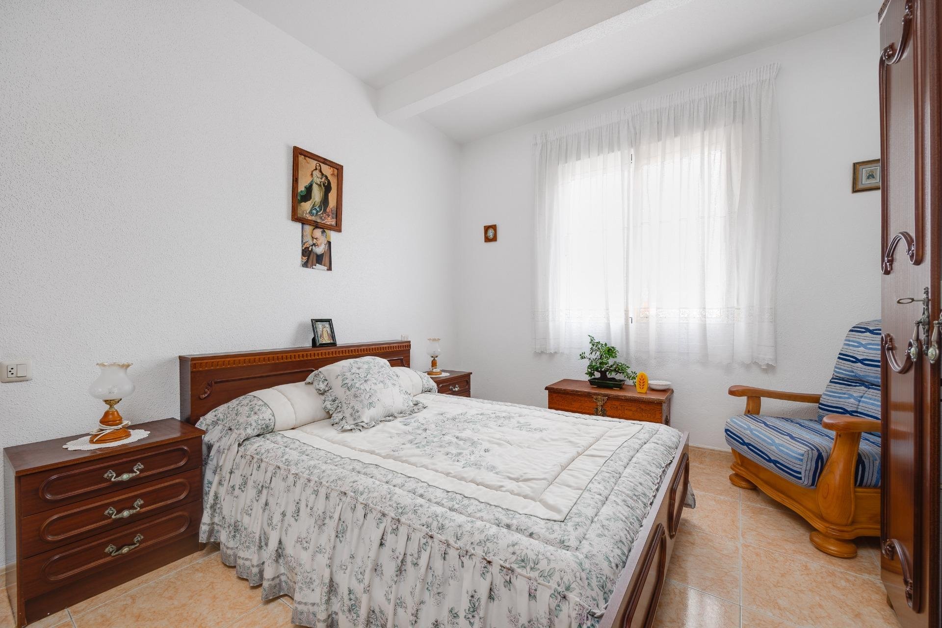 Resale - Apartamento - Torrevieja - Playa del Cura