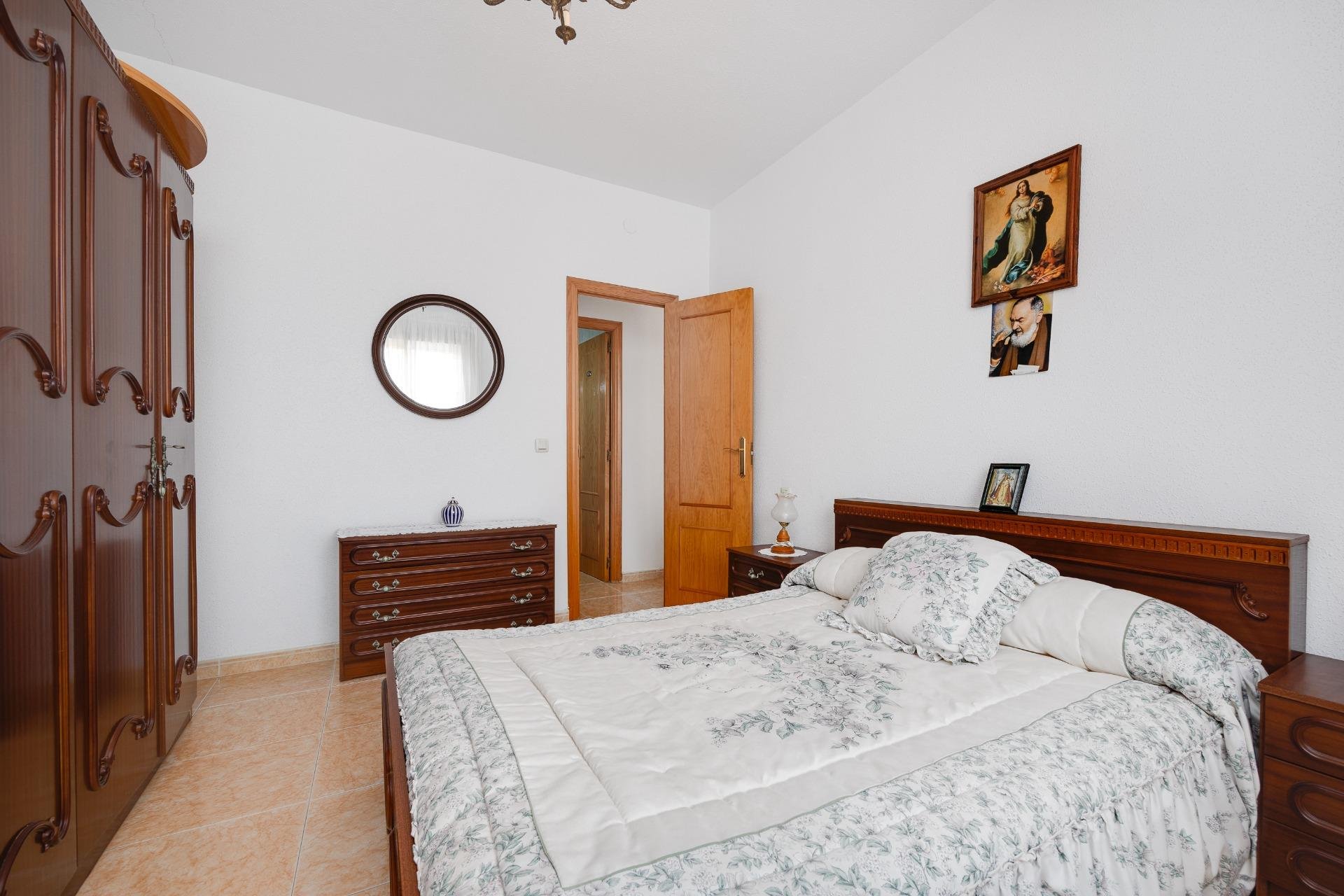 Resale - Apartamento - Torrevieja - Playa del Cura