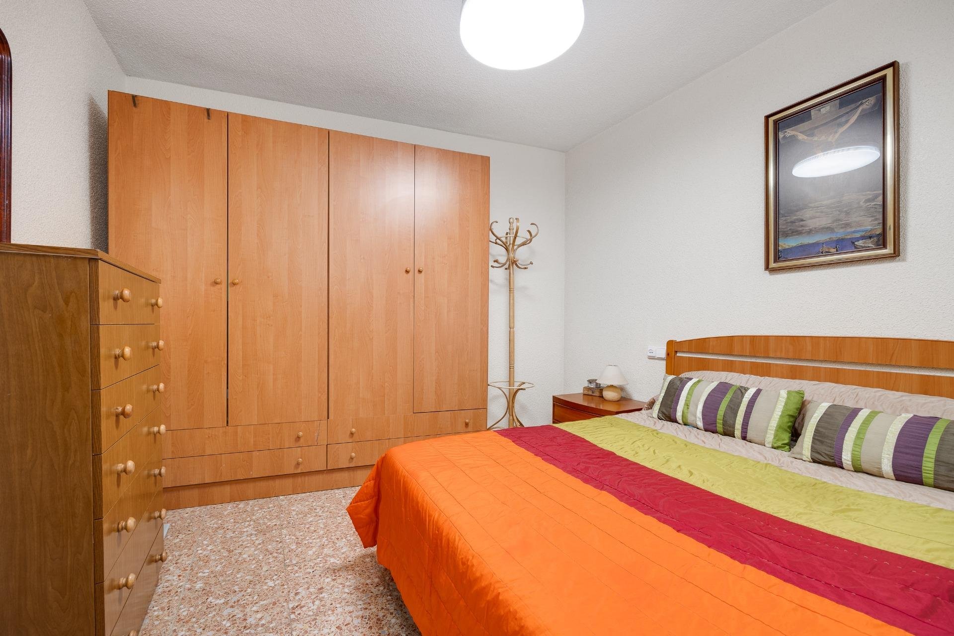 Resale - Apartamento - Torrevieja - Playa del Cura