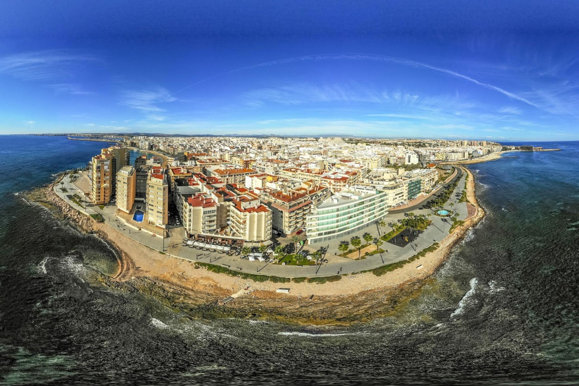 Resale - Apartamento - Torrevieja - Playa del Cura