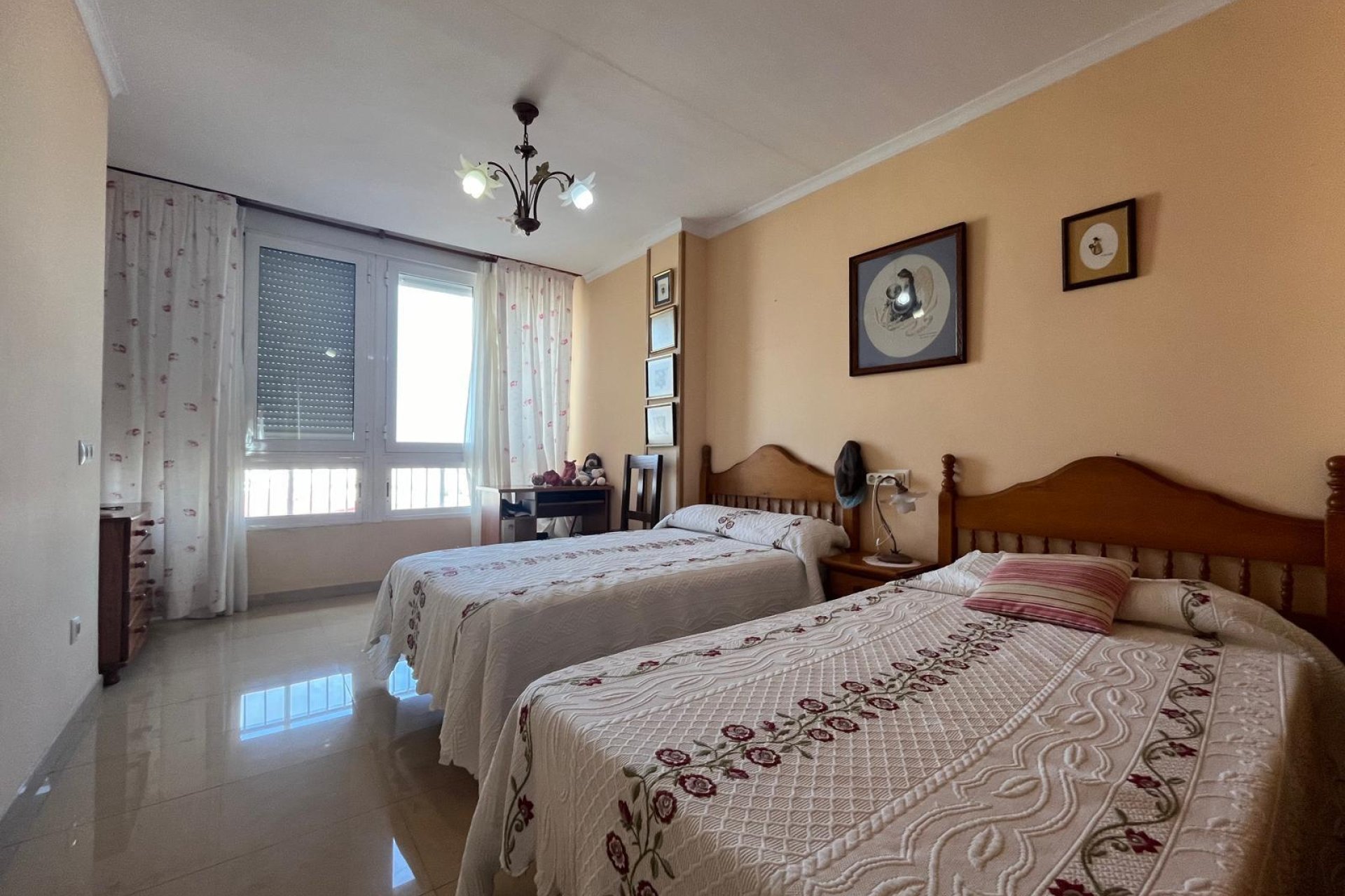 Resale - Apartamento - Torrevieja - Playa del Cura