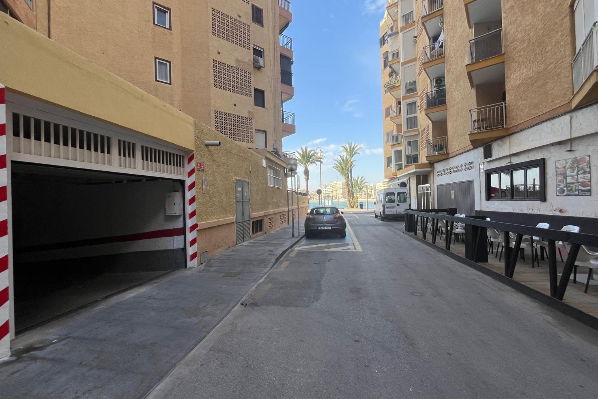 Resale - Apartamento - Torrevieja - Playa del Cura