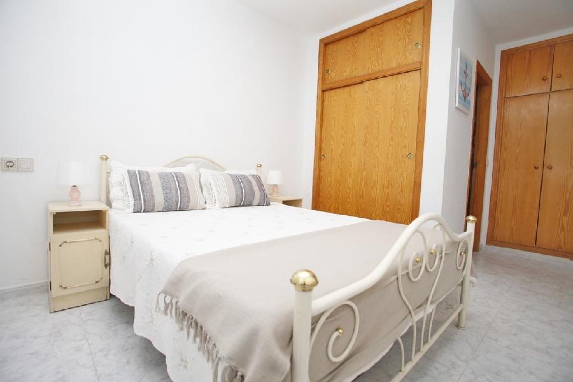 Resale - Apartamento - Torrevieja - Playa del Cura