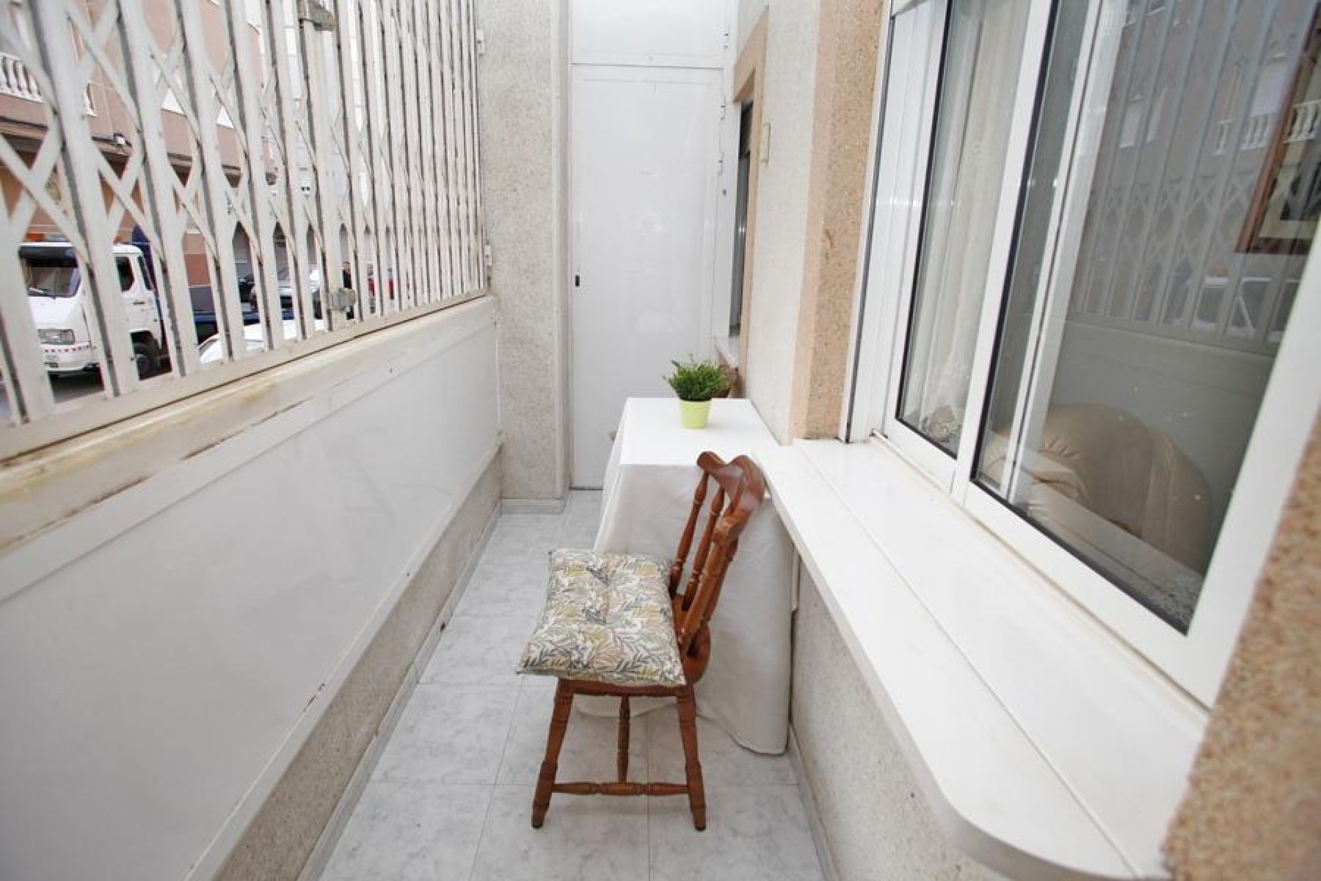 Resale - Apartamento - Torrevieja - Playa del Cura