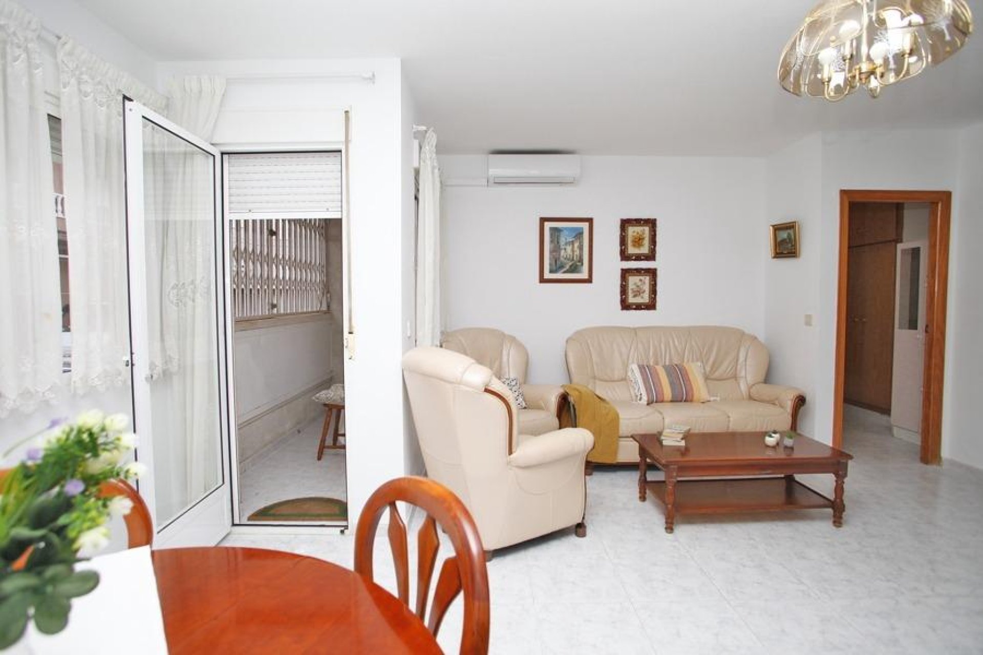 Resale - Apartamento - Torrevieja - Playa del Cura