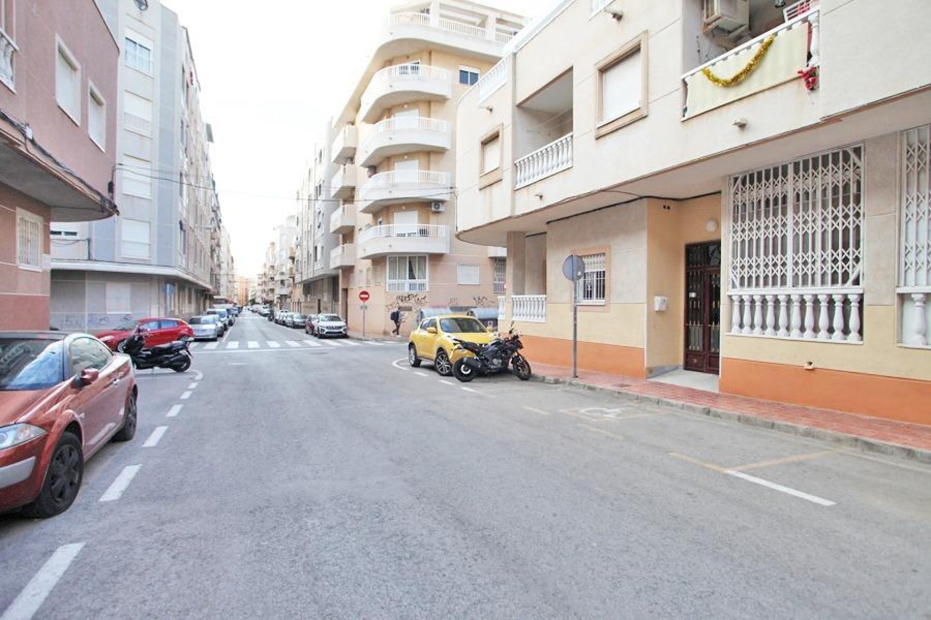 Resale - Apartamento - Torrevieja - Playa del Cura