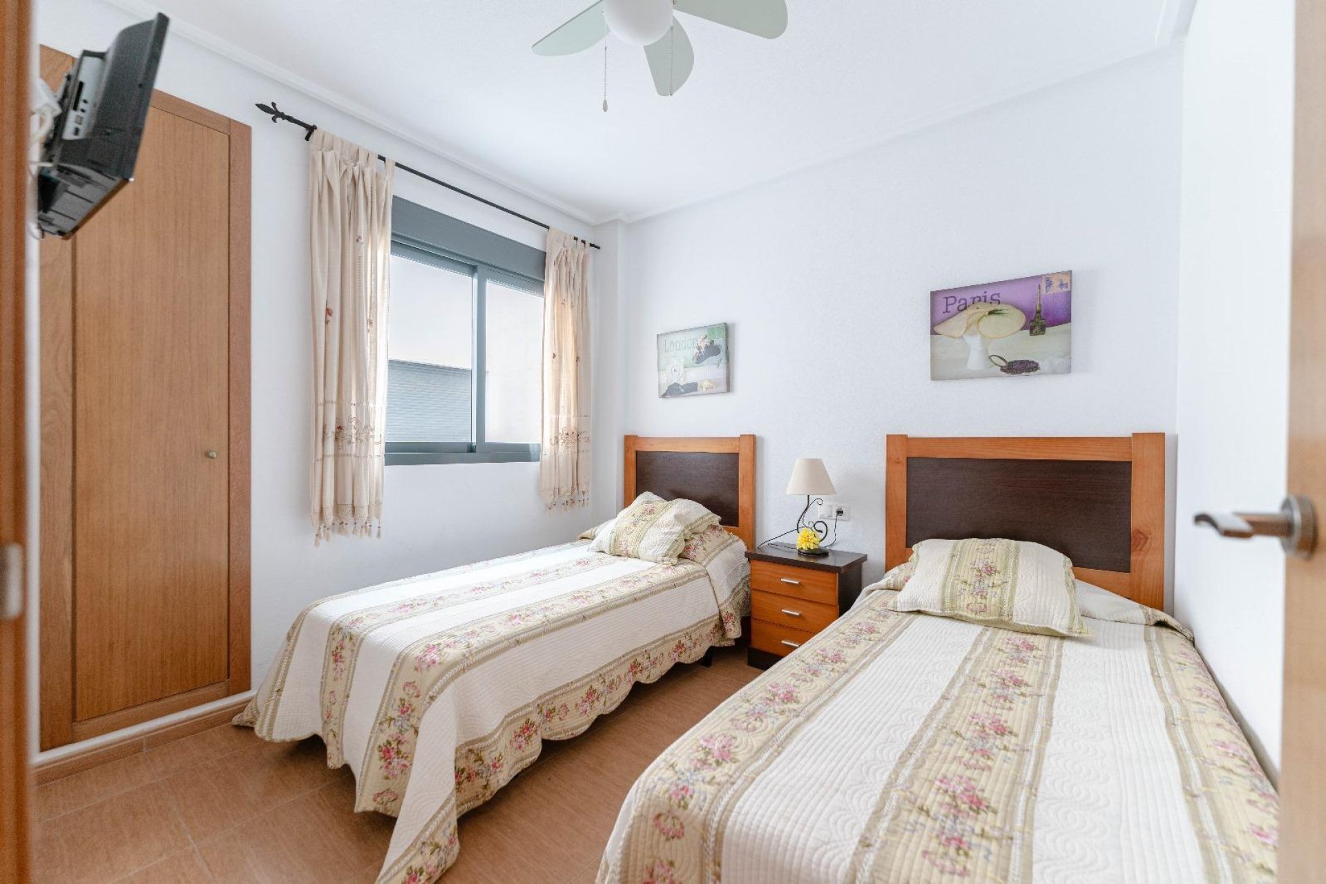 Resale - Apartamento - Torrevieja - Playa del Cura