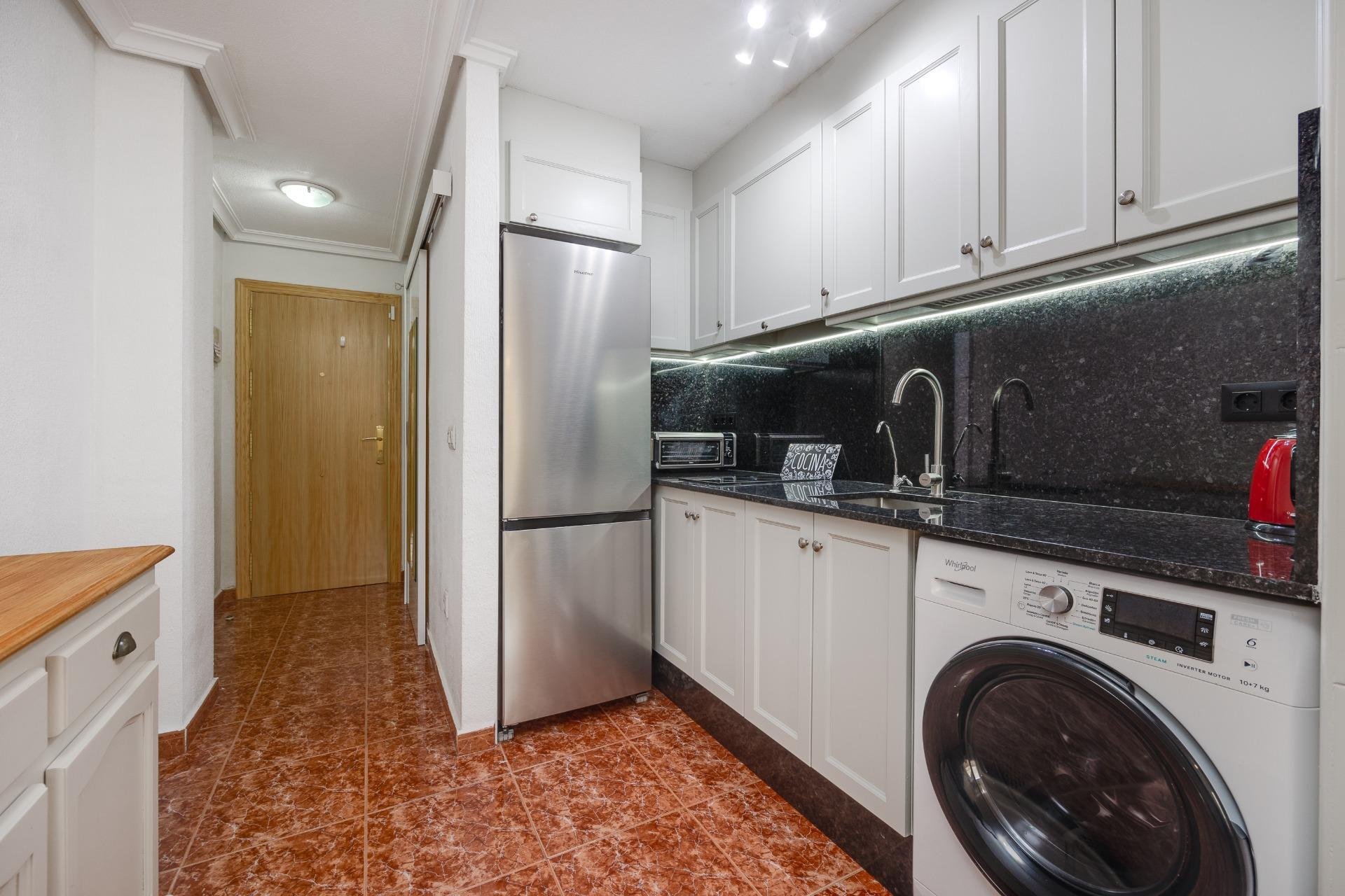 Resale - Apartamento - Torrevieja - Playa del Cura