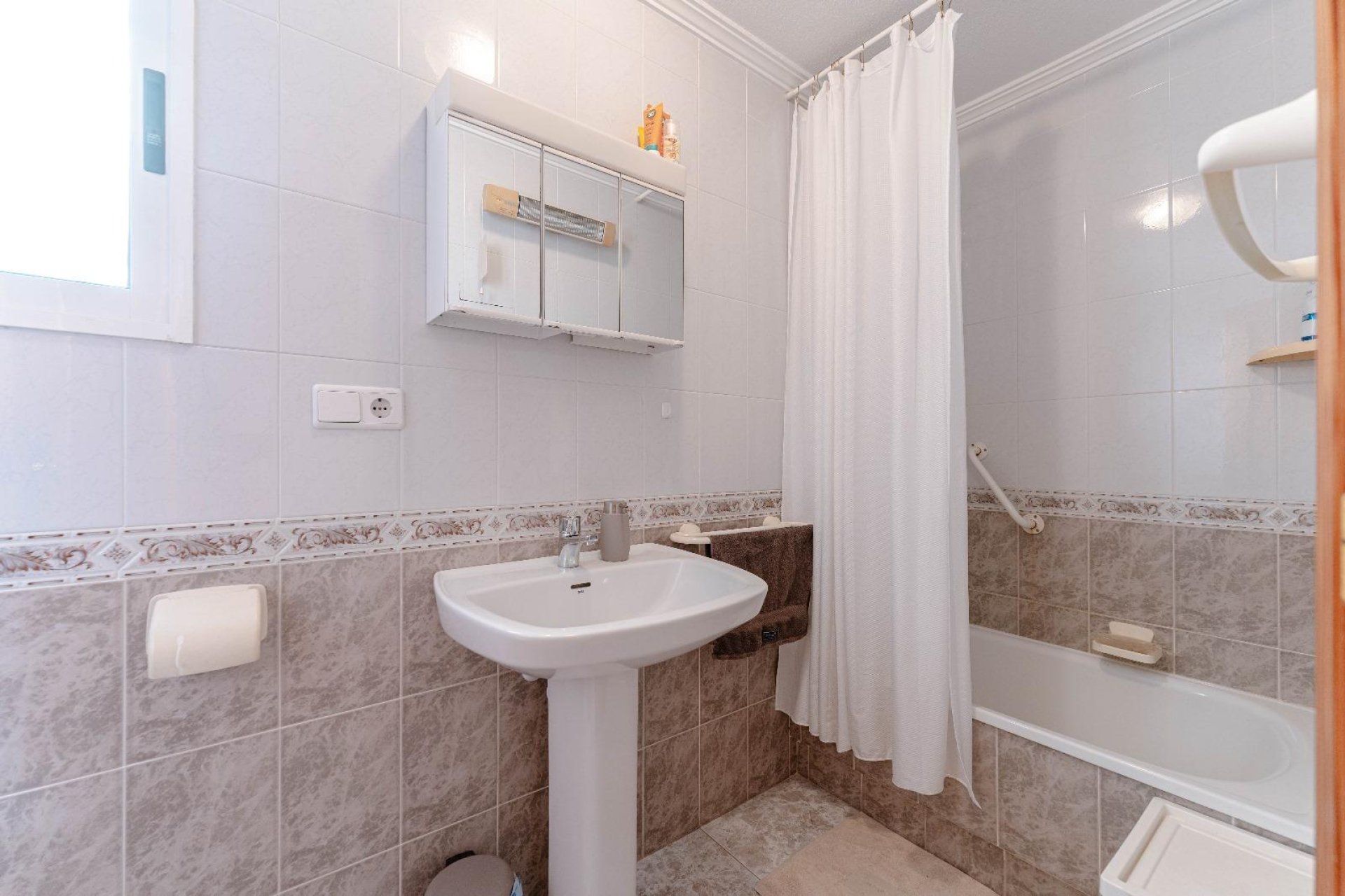 Resale - Apartamento - Torrevieja - Playa del Cura