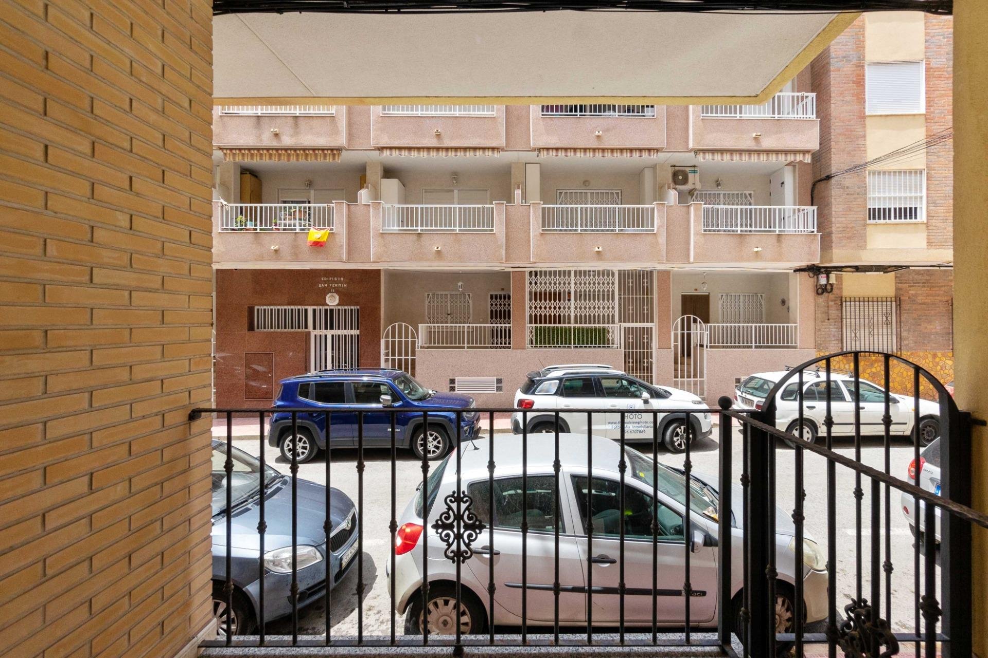 Resale - Apartamento - Torrevieja - Playa del Cura