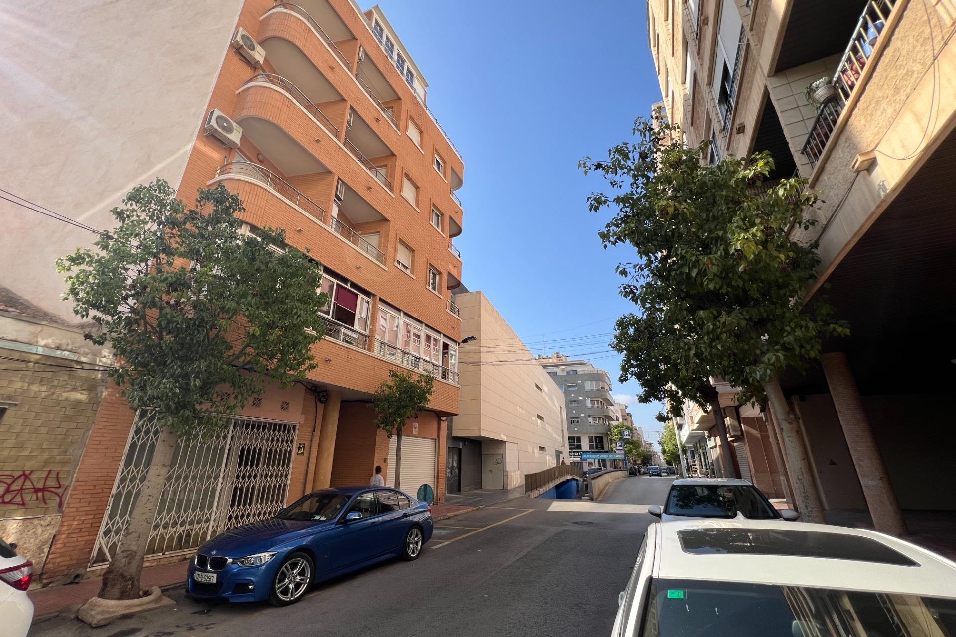 Resale - Apartamento - Torrevieja - Playa del Cura