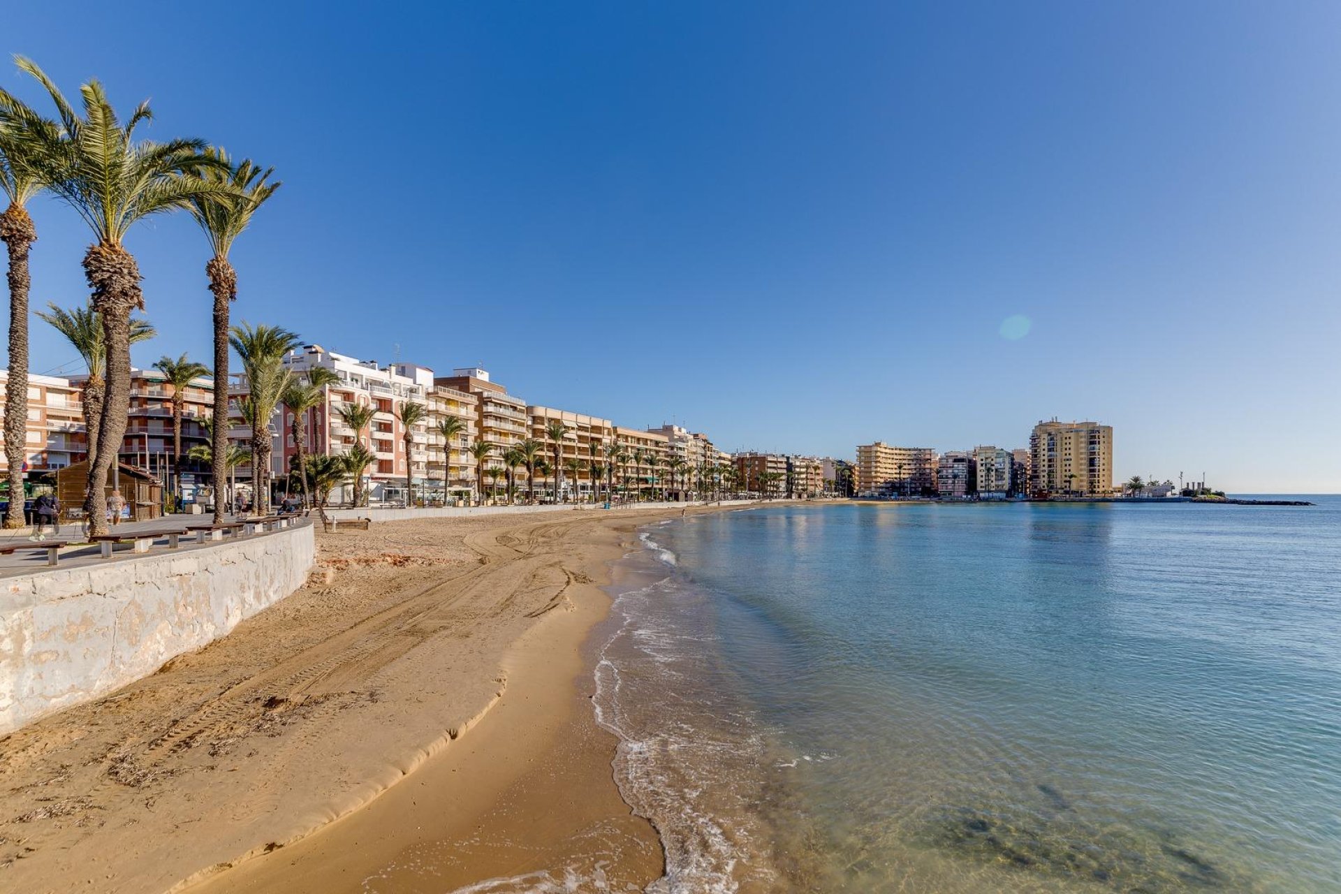 Resale - Apartamento - Torrevieja - Playa del Cura