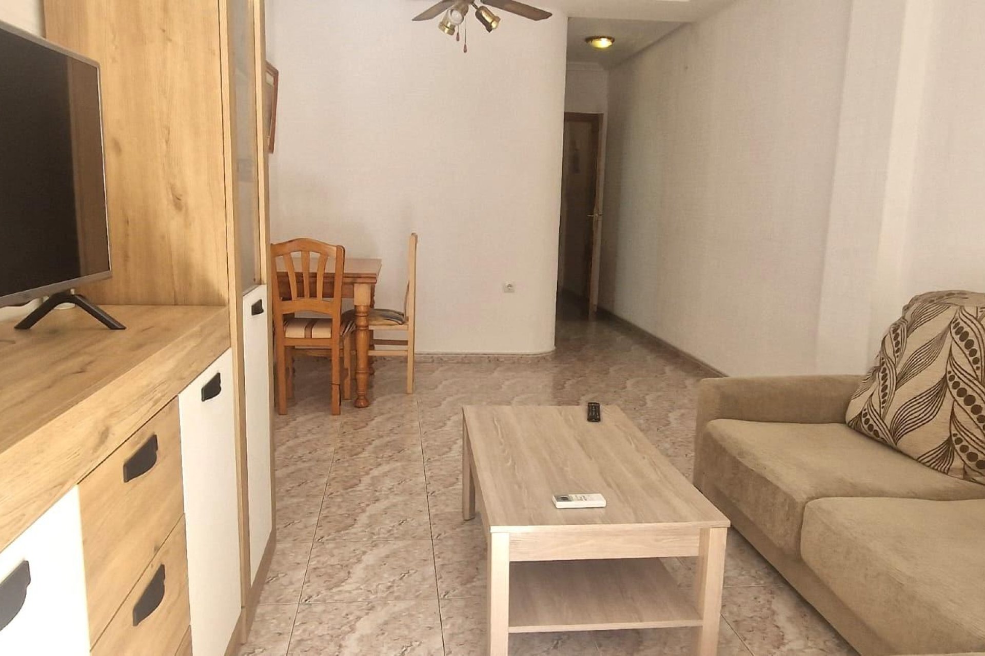 Resale - Apartamento - Torrevieja - Playa del Cura