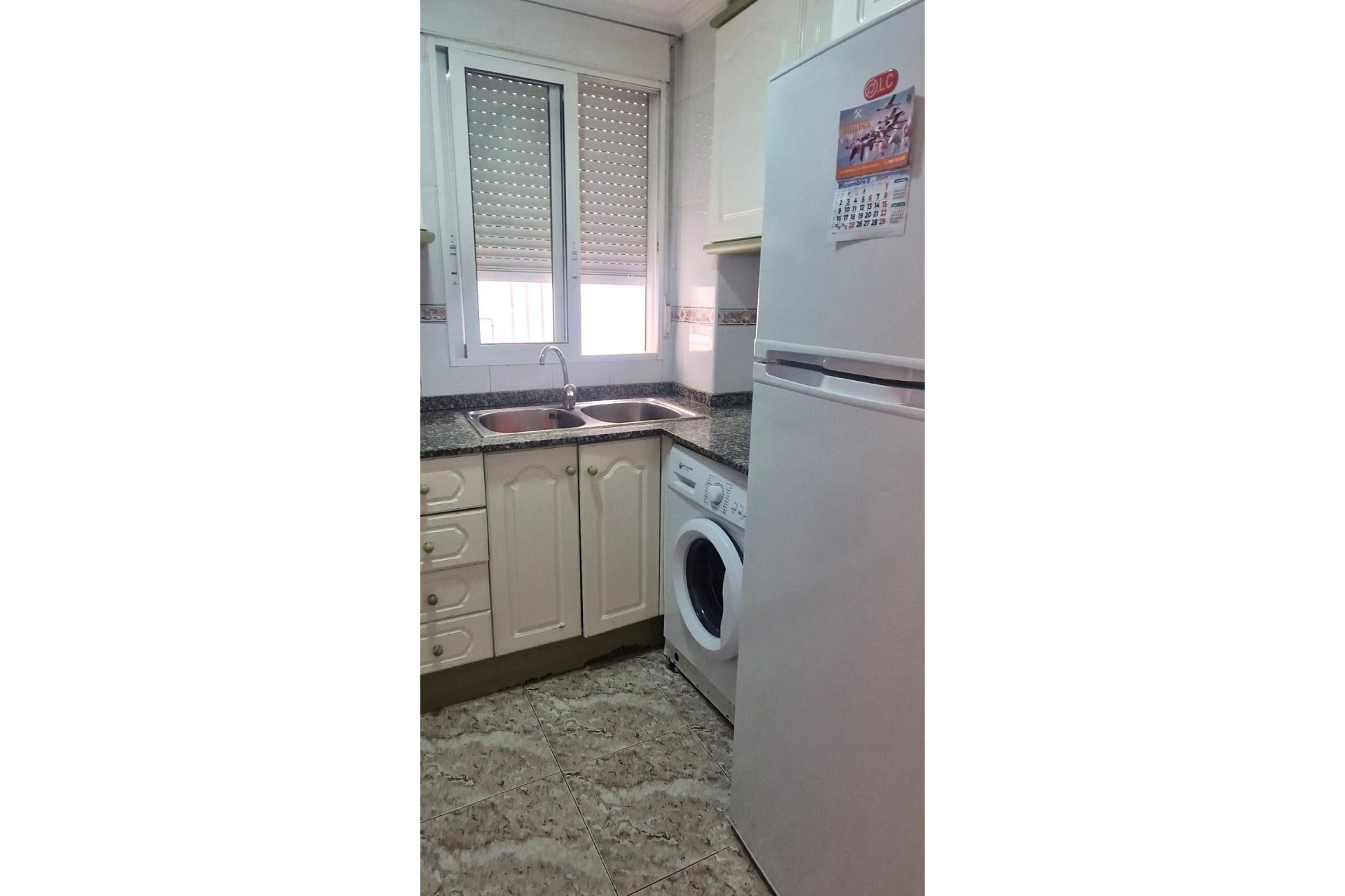 Resale - Apartamento - Torrevieja - Playa del Cura