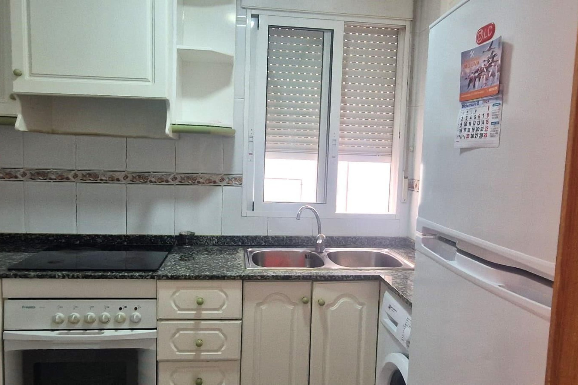 Resale - Apartamento - Torrevieja - Playa del Cura