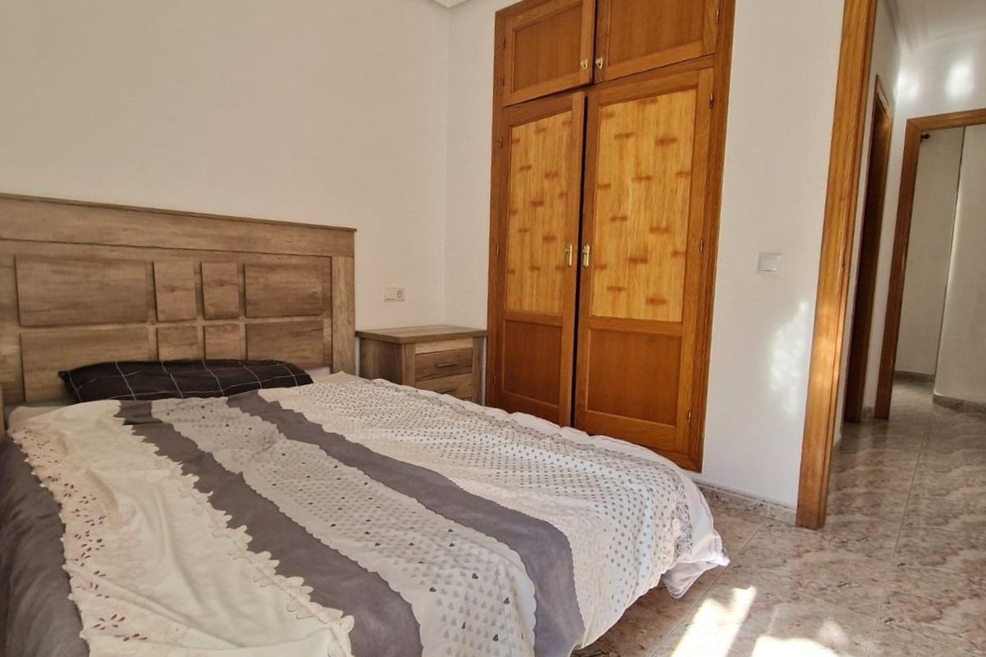 Resale - Apartamento - Torrevieja - Playa del Cura