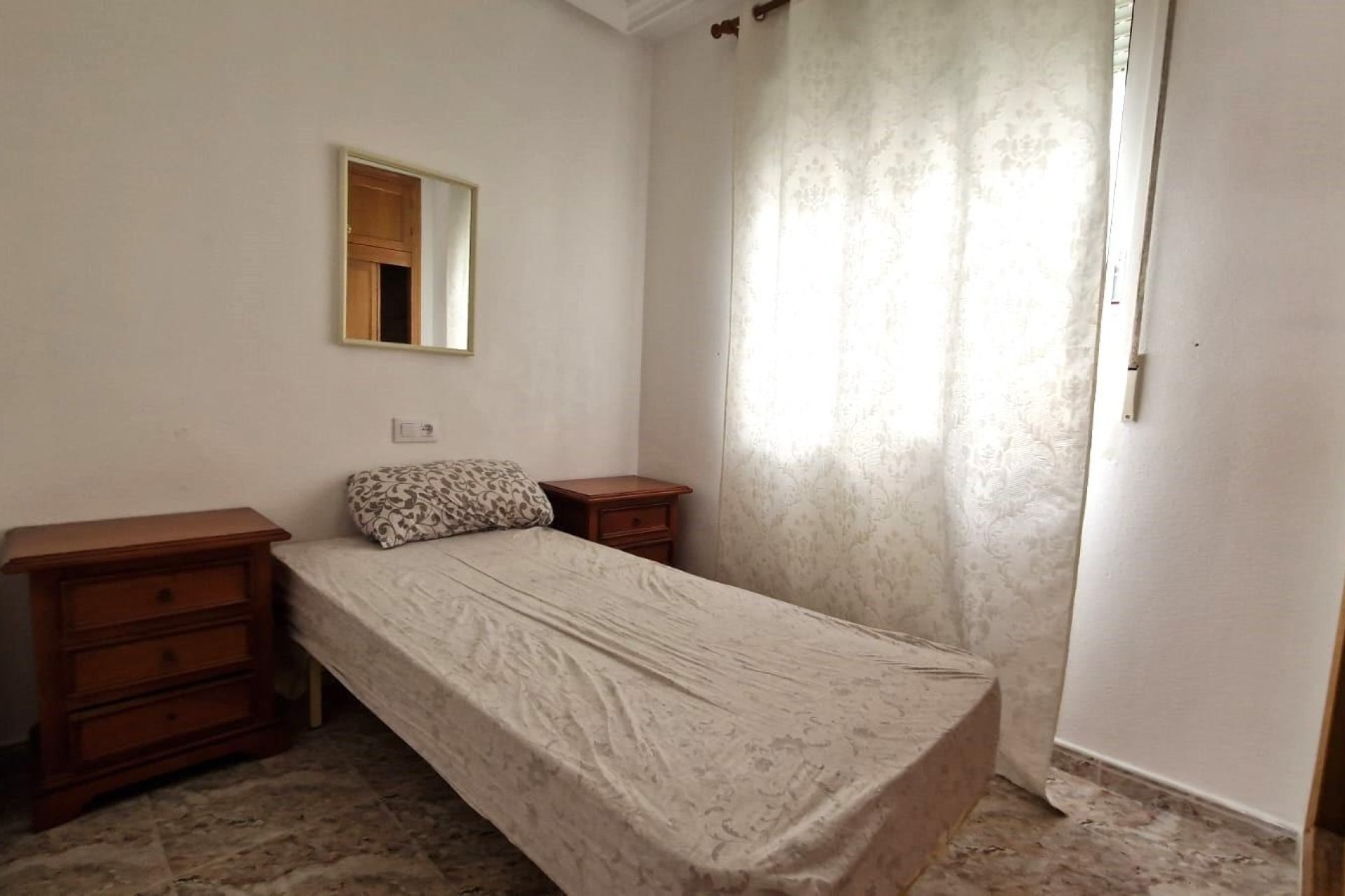 Resale - Apartamento - Torrevieja - Playa del Cura