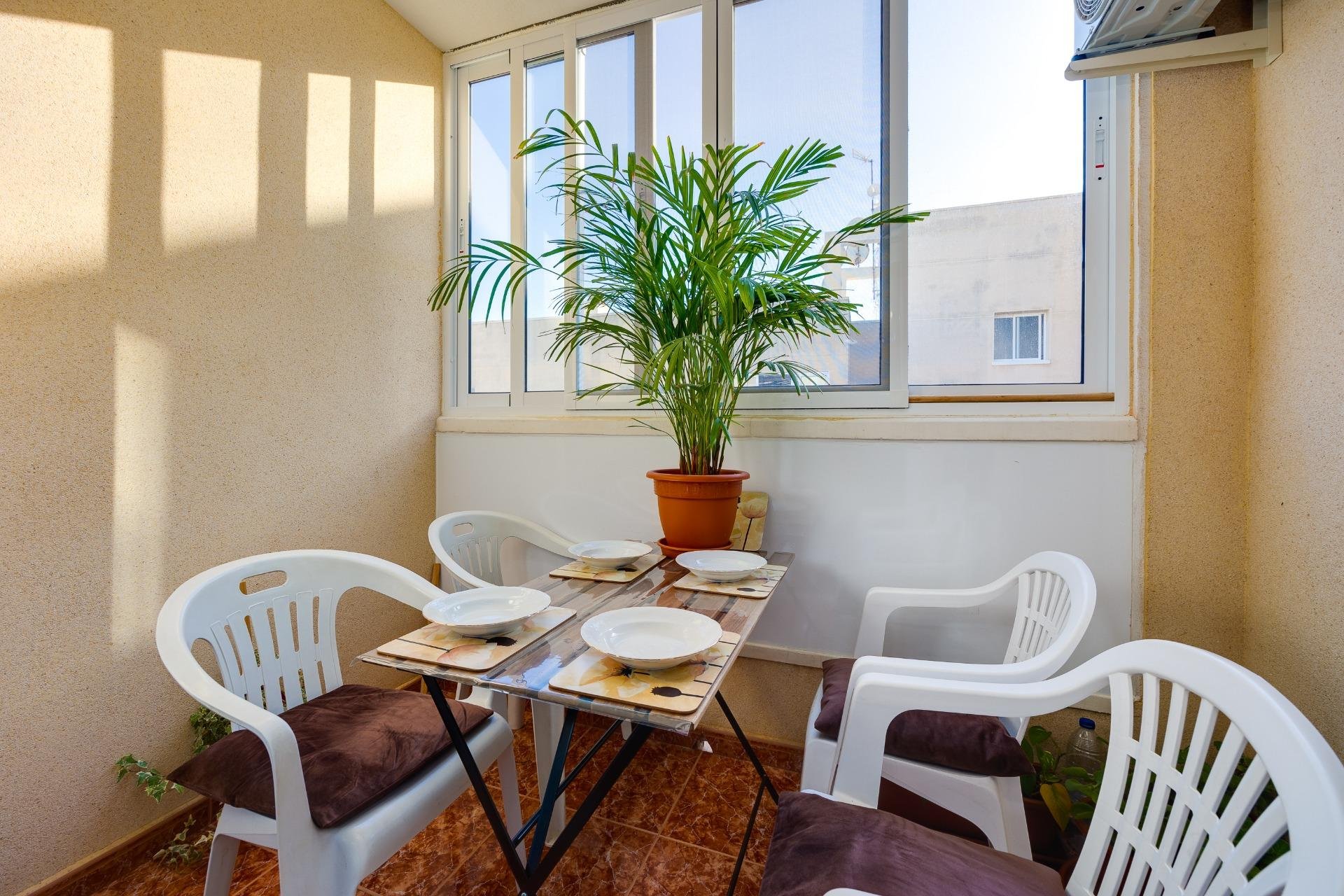 Resale - Apartamento - Torrevieja - Playa del Cura