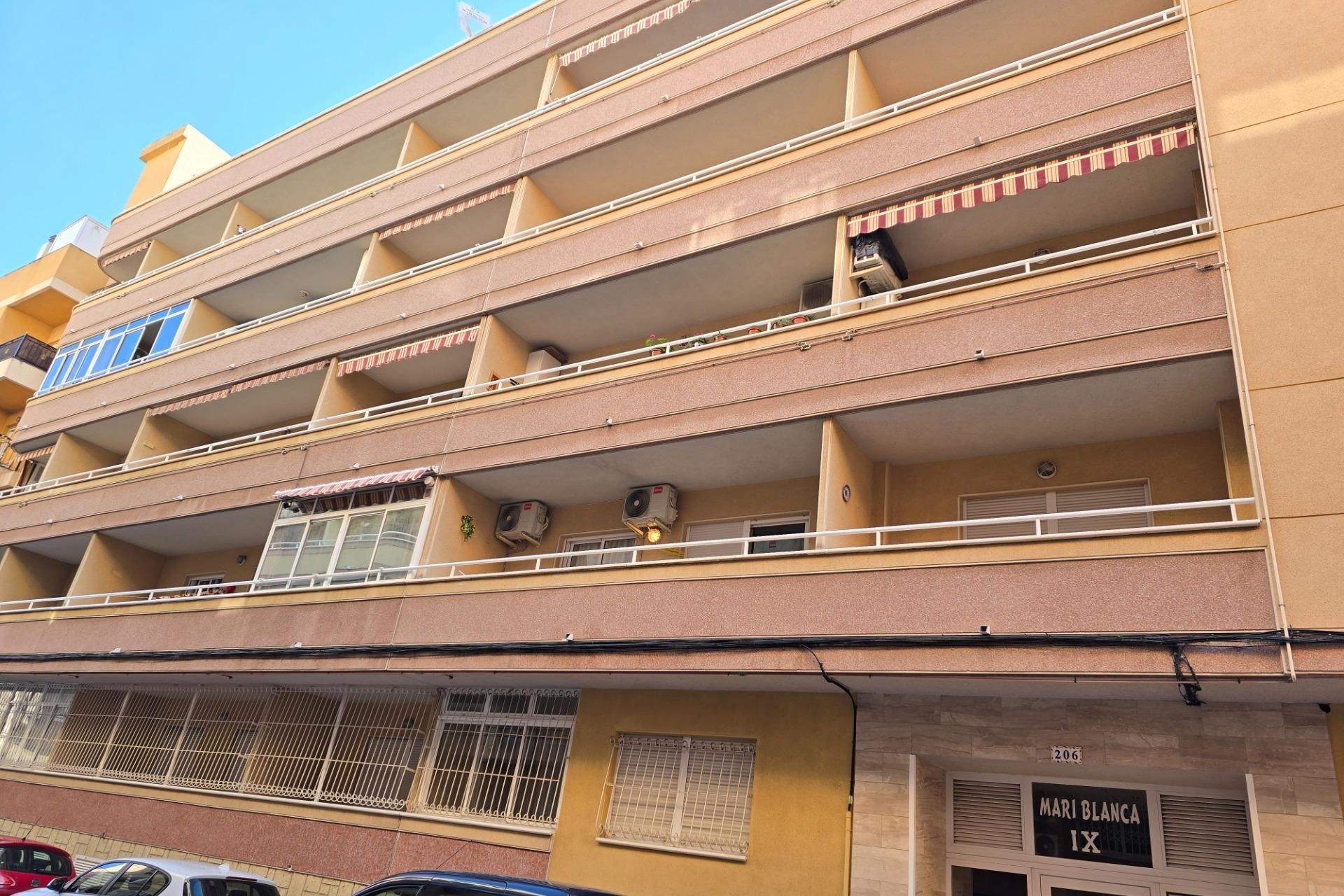 Resale - Apartamento - Torrevieja - Playa del Cura