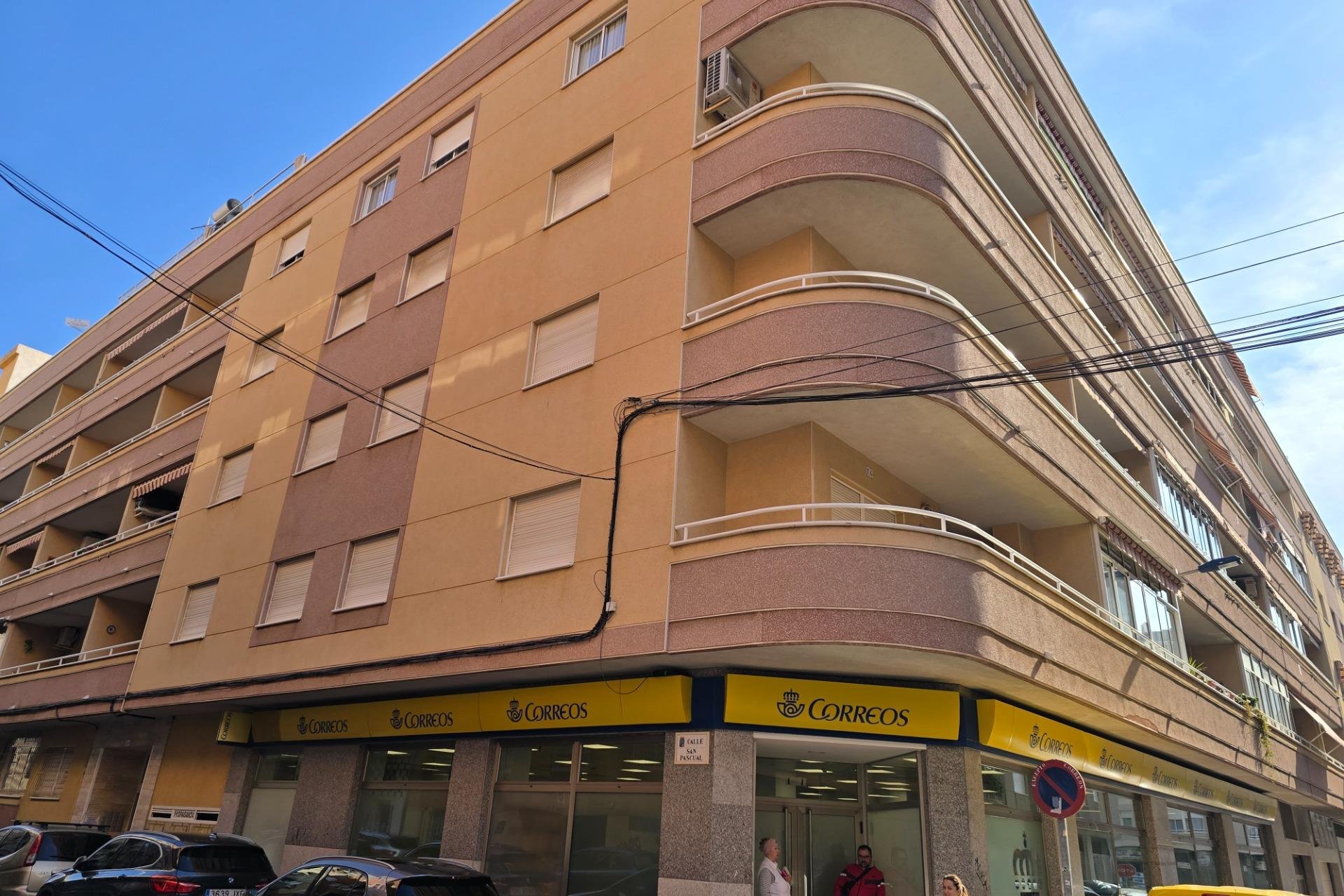 Resale - Apartamento - Torrevieja - Playa del Cura