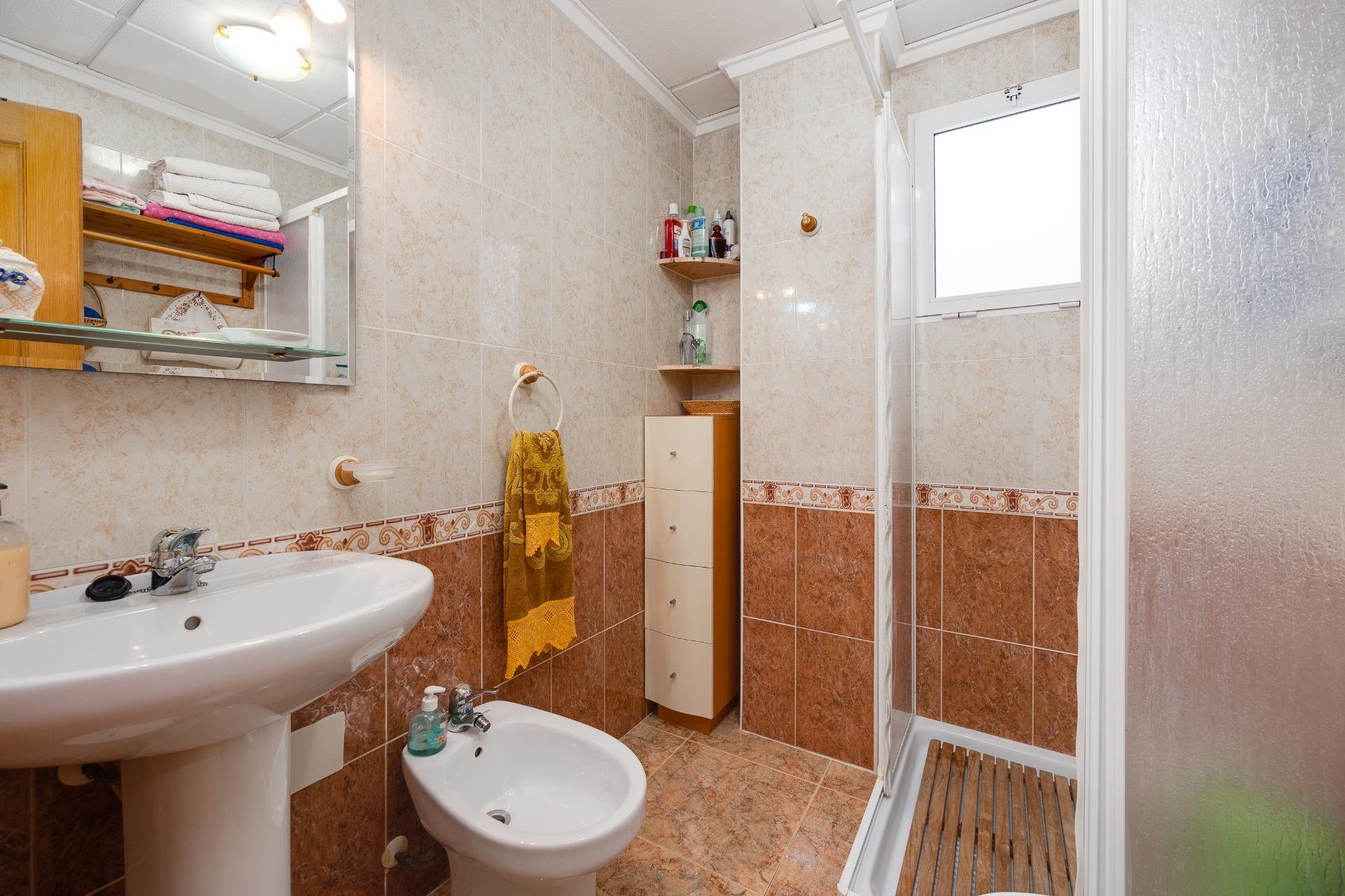 Resale - Apartamento - Torrevieja - Playa del Cura