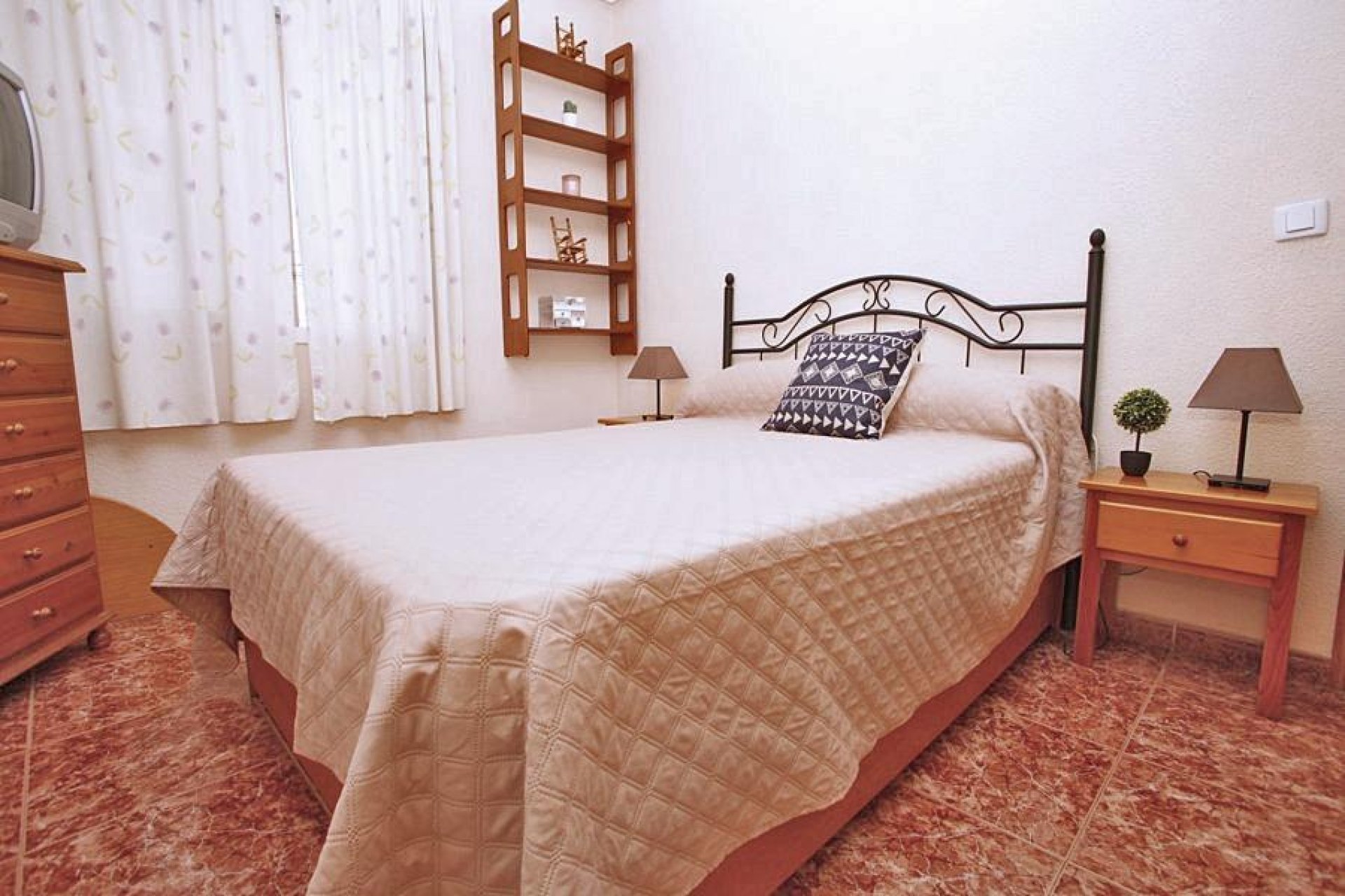 Resale - Apartamento - Torrevieja - Playa del Cura
