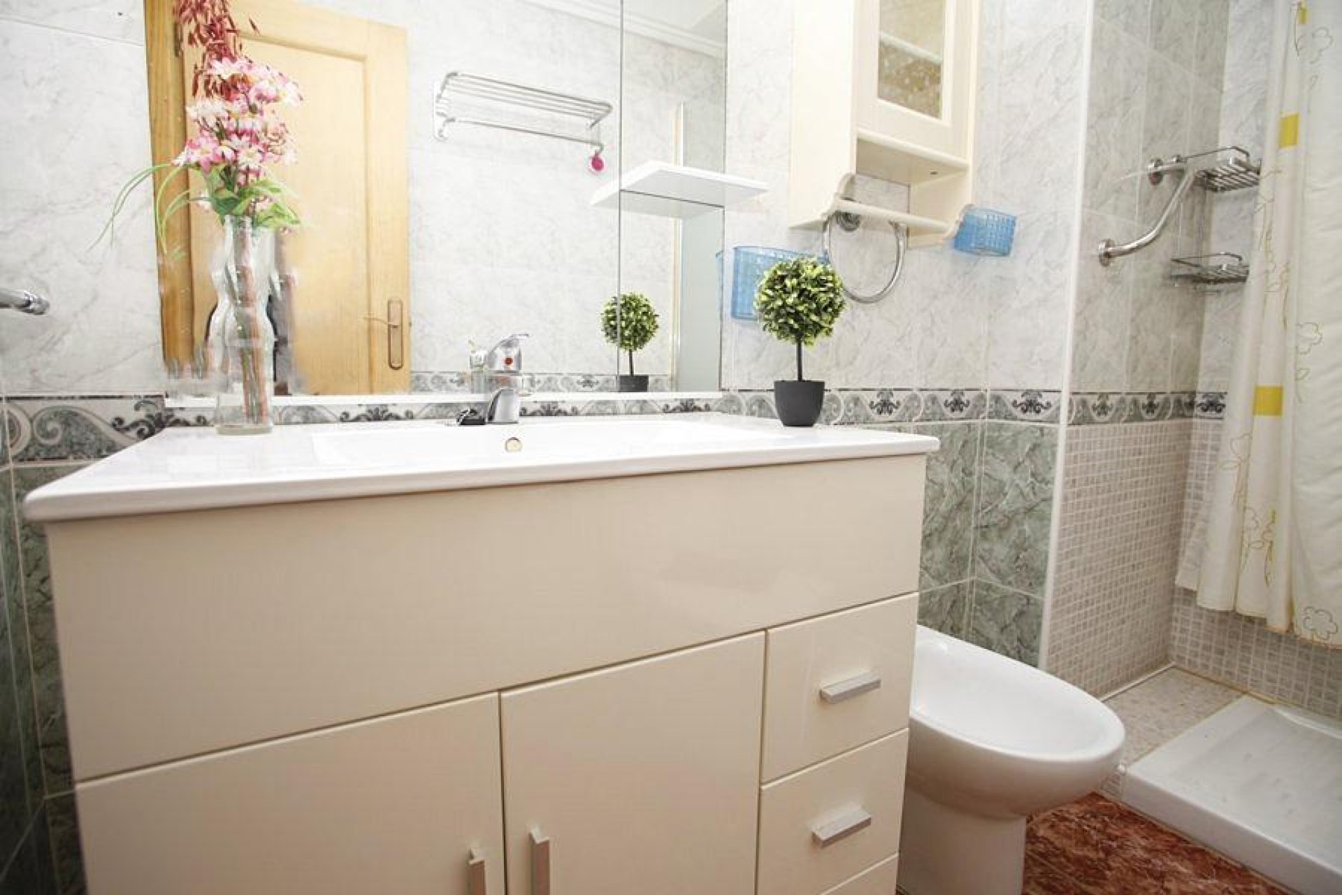 Resale - Apartamento - Torrevieja - Playa del Cura