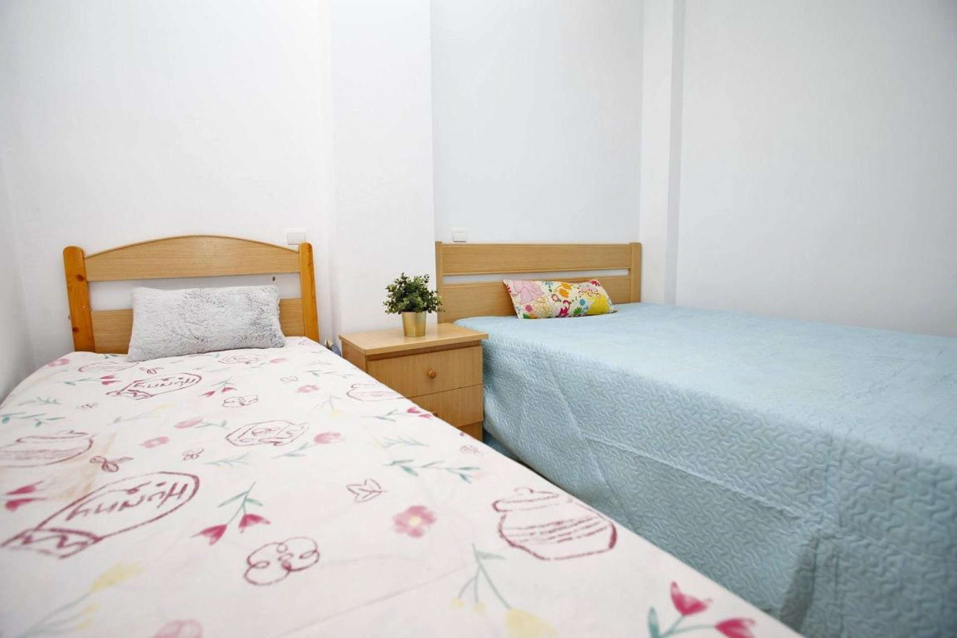 Resale - Apartamento - Torrevieja - Playa del Cura