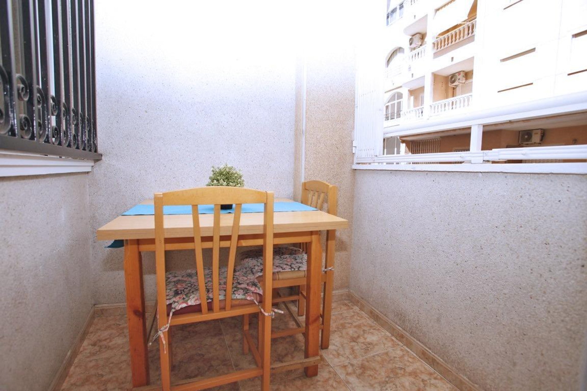 Resale - Apartamento - Torrevieja - Playa del Cura